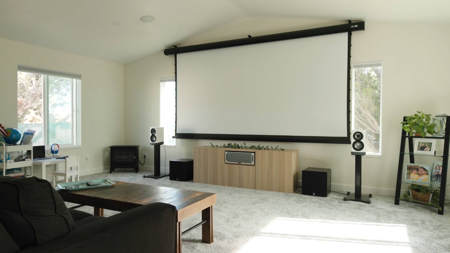 Alt View 6. Elite Screens - CineTension 3 Electric Matte White Tab-Tensioned Projection Screen, 110" Diag,16:9, ProgrammableDrop,IR/RF Rmts,TE110HW3 - Black.