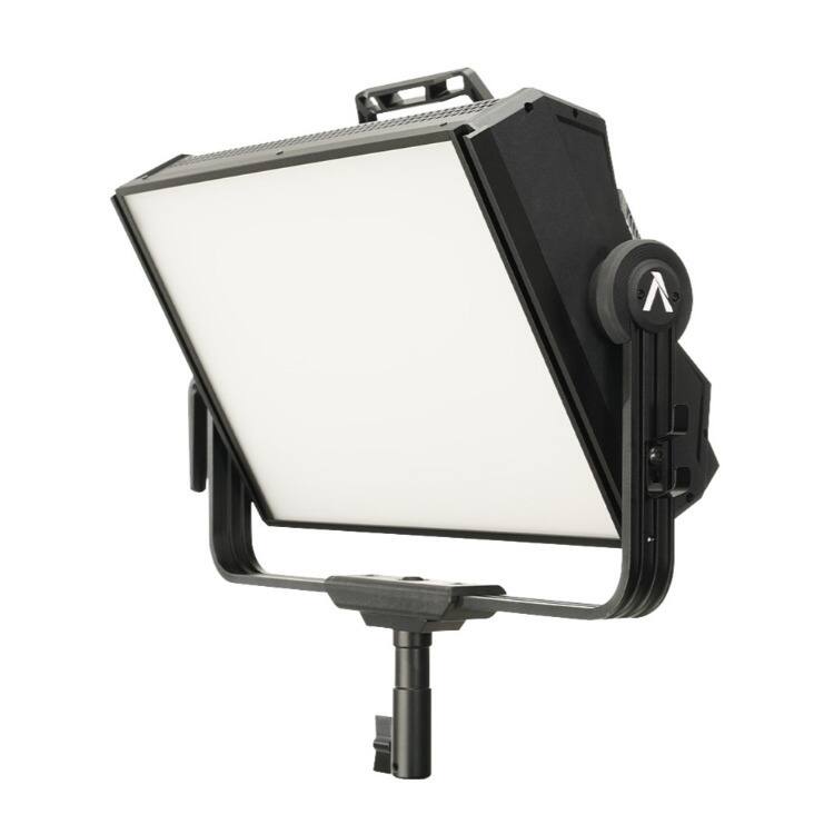 Angle. Aputure - Aputure Nova P300C Barn Doors.