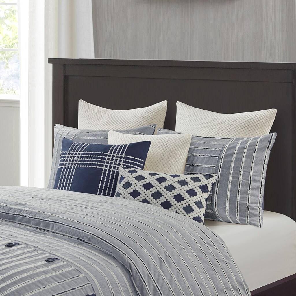 Alt View 1. Gracie Mills - Gracie Mills Midlands 8=PC Oversized Cotton Clipped Jacquard Comforter Set - Blue.