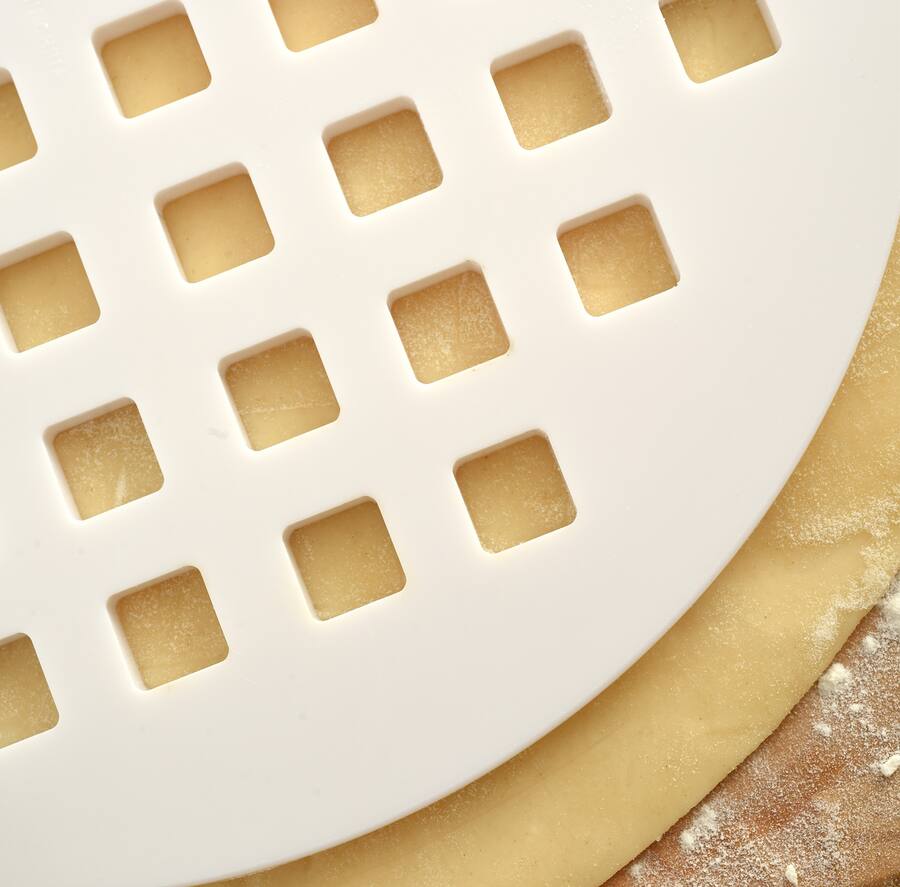 Standard Cutter Tools Norpro Lattice Pie Top Cutter – 10 Inch Crust Decoration Tool White ...