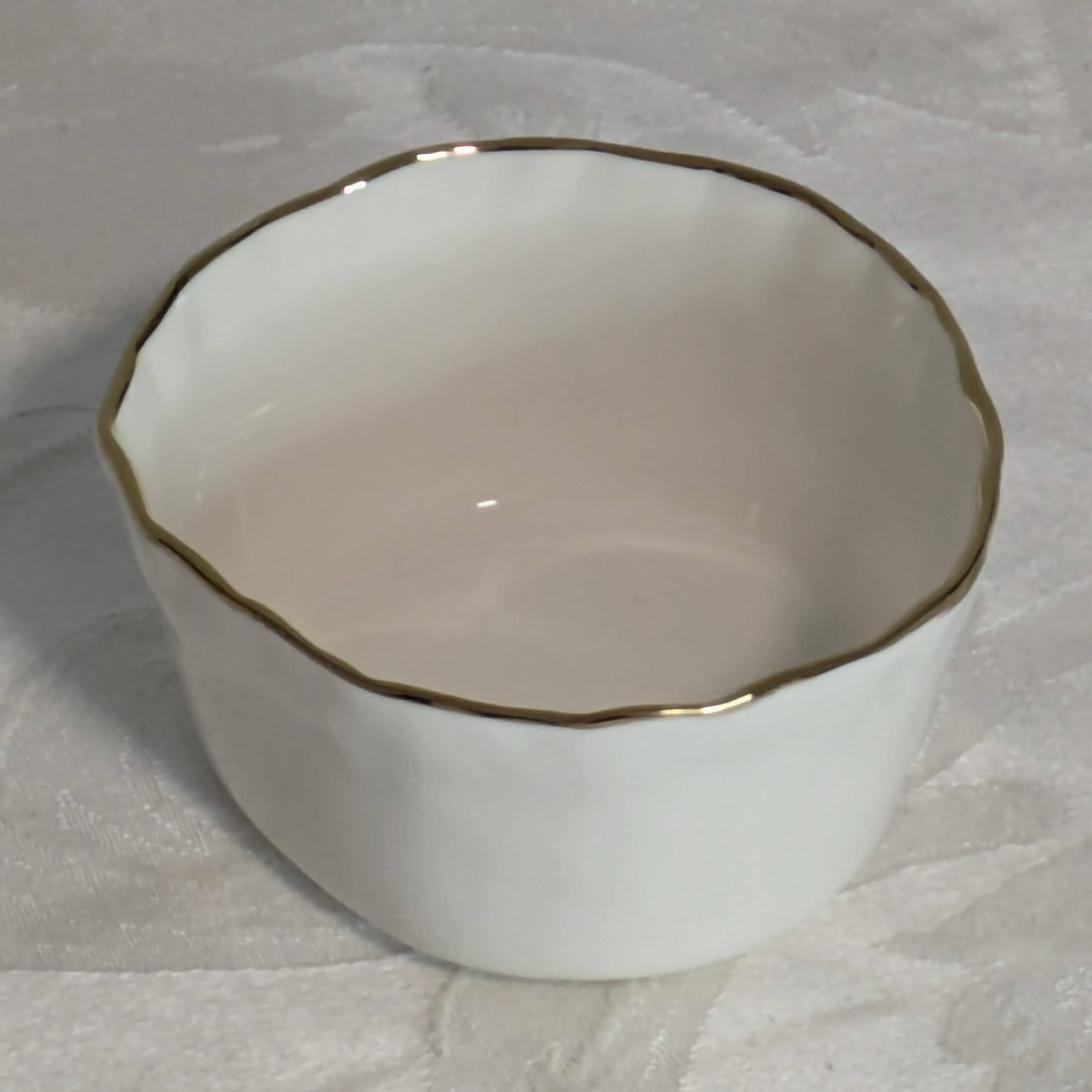Back. Jiallo - 4" Simplicity Collection White Porcelain Gold Trim Freestyle Round Snack Bowl - White.