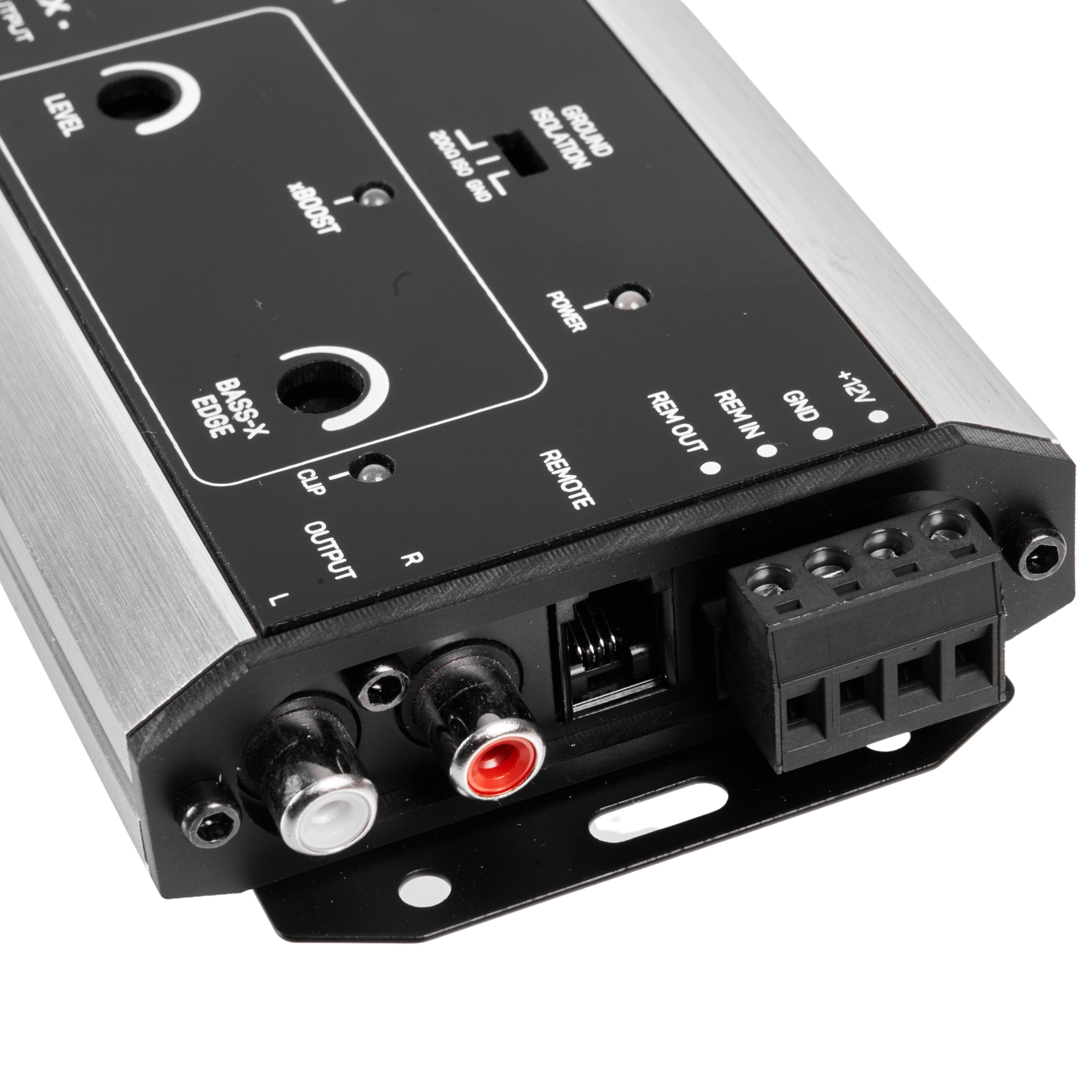 PUT LEVEL xBOOST EDGE BASS-X CUP - OUTPUT L 2000 1 L - ISOLATION GROUND 190 OND POWER REM GND +12V REMOUT OUT REMIN IN REMOTE
