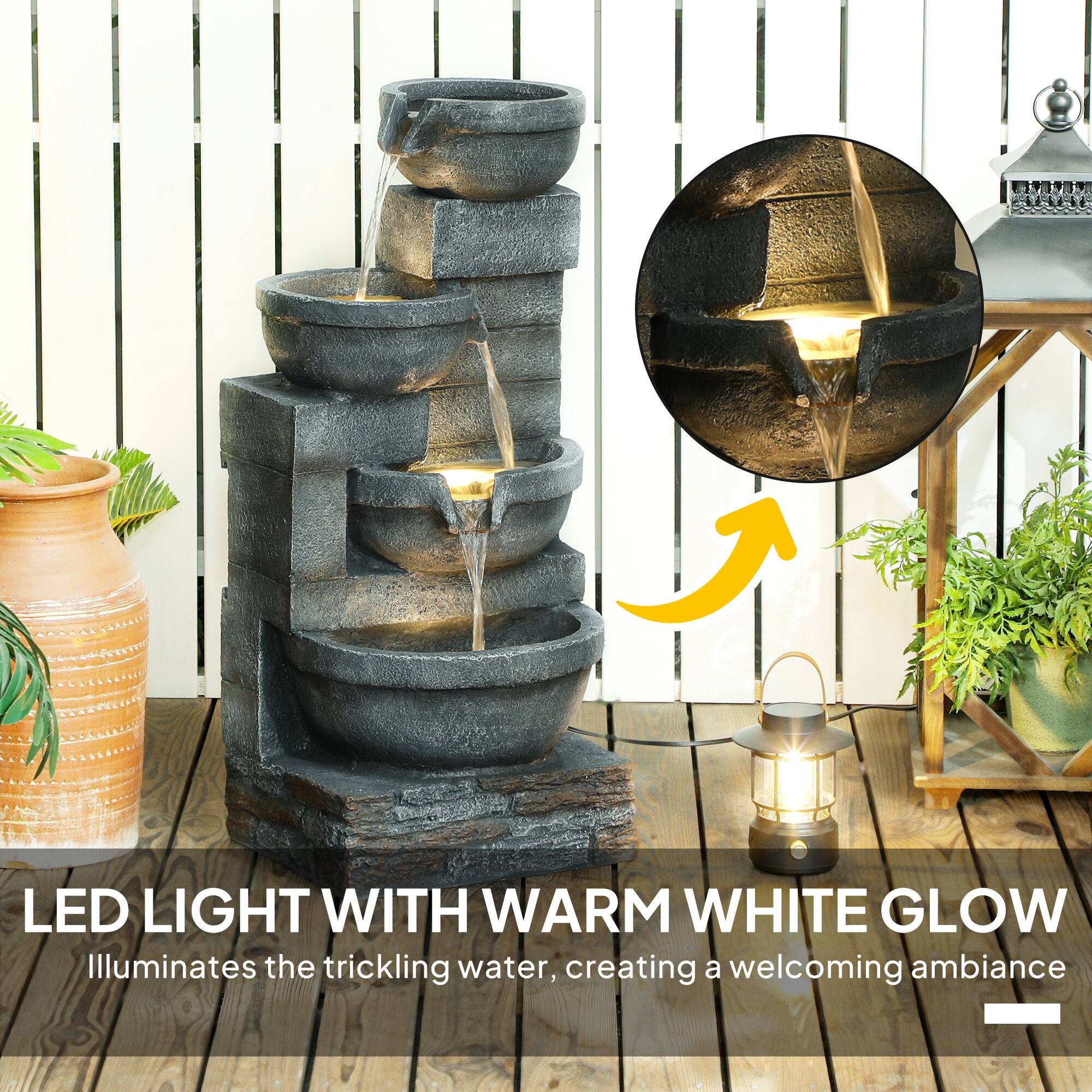 LED LIGHT WITH WARM WHITE GLOW  
Illuminates the trickling water, creating a welcoming ambiance