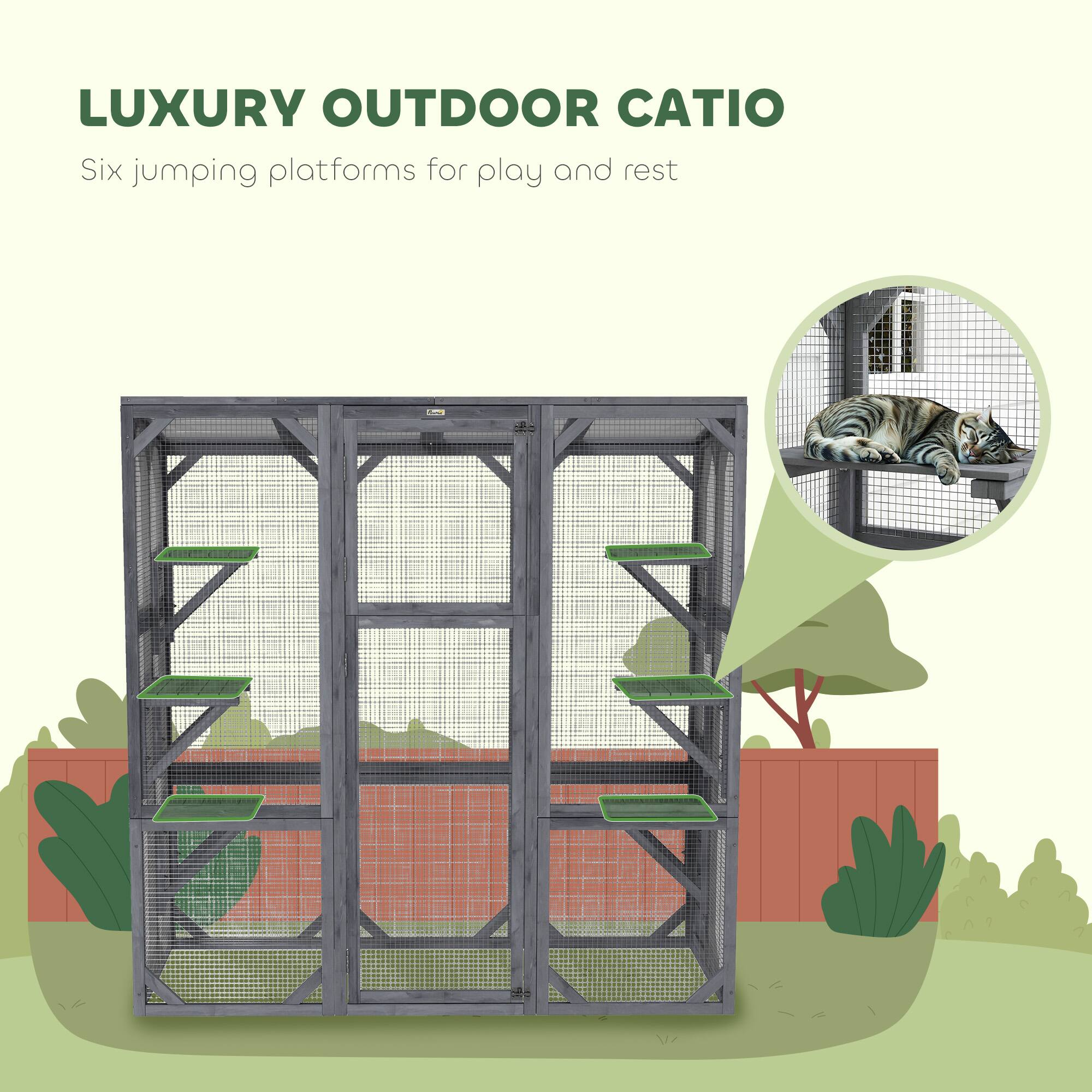 LUXURY OUTDOOR CATIO

Six jumping platforms for play and rest
