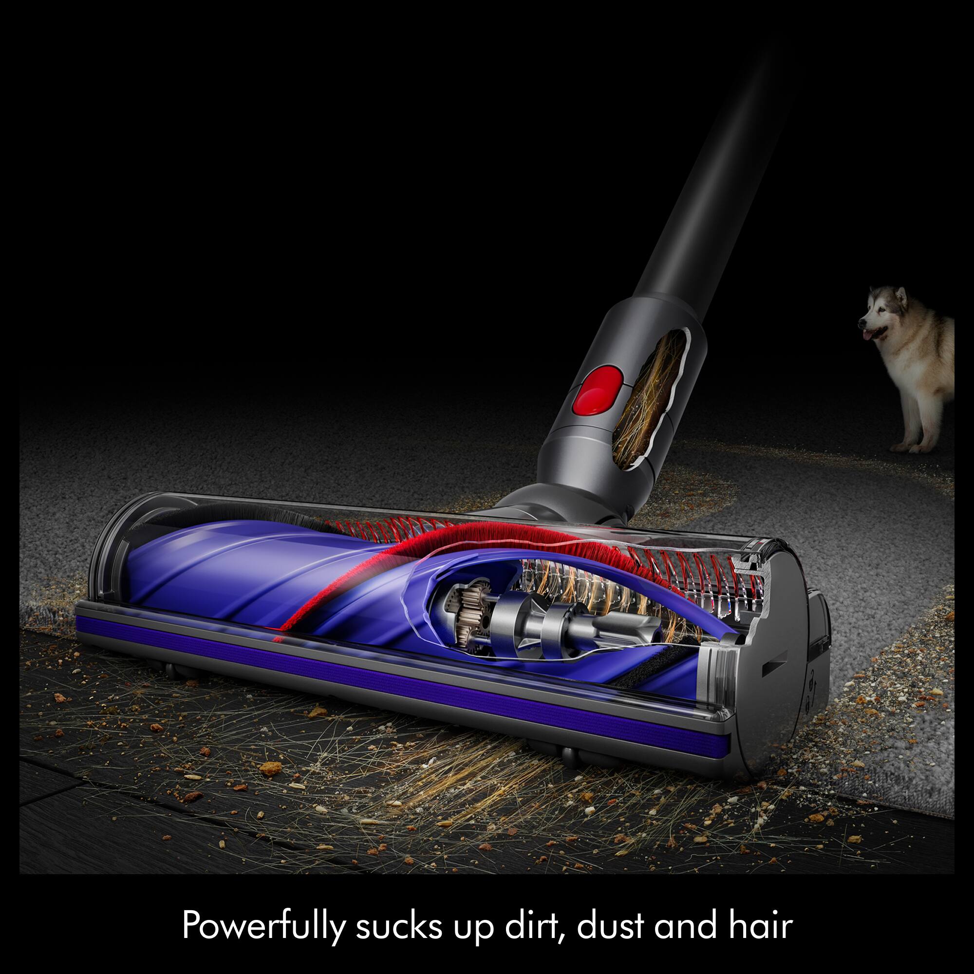 Powerfully sucks up dirt, dust and hair