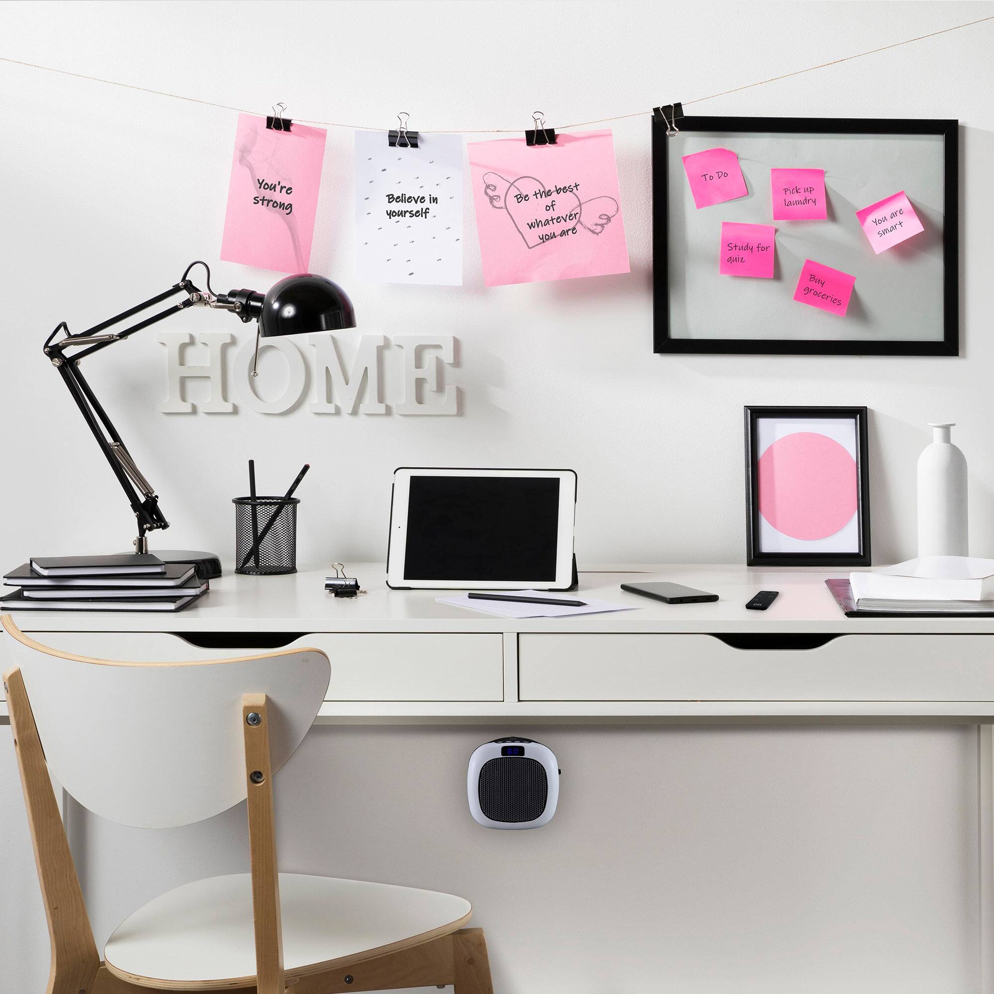 You're the best of whatever you are.  
Believe in yourself.  
Be the best of whatever you are.  
To Do  
Pick up laundry  
Study for math  
Buy groceries  
You are smart.