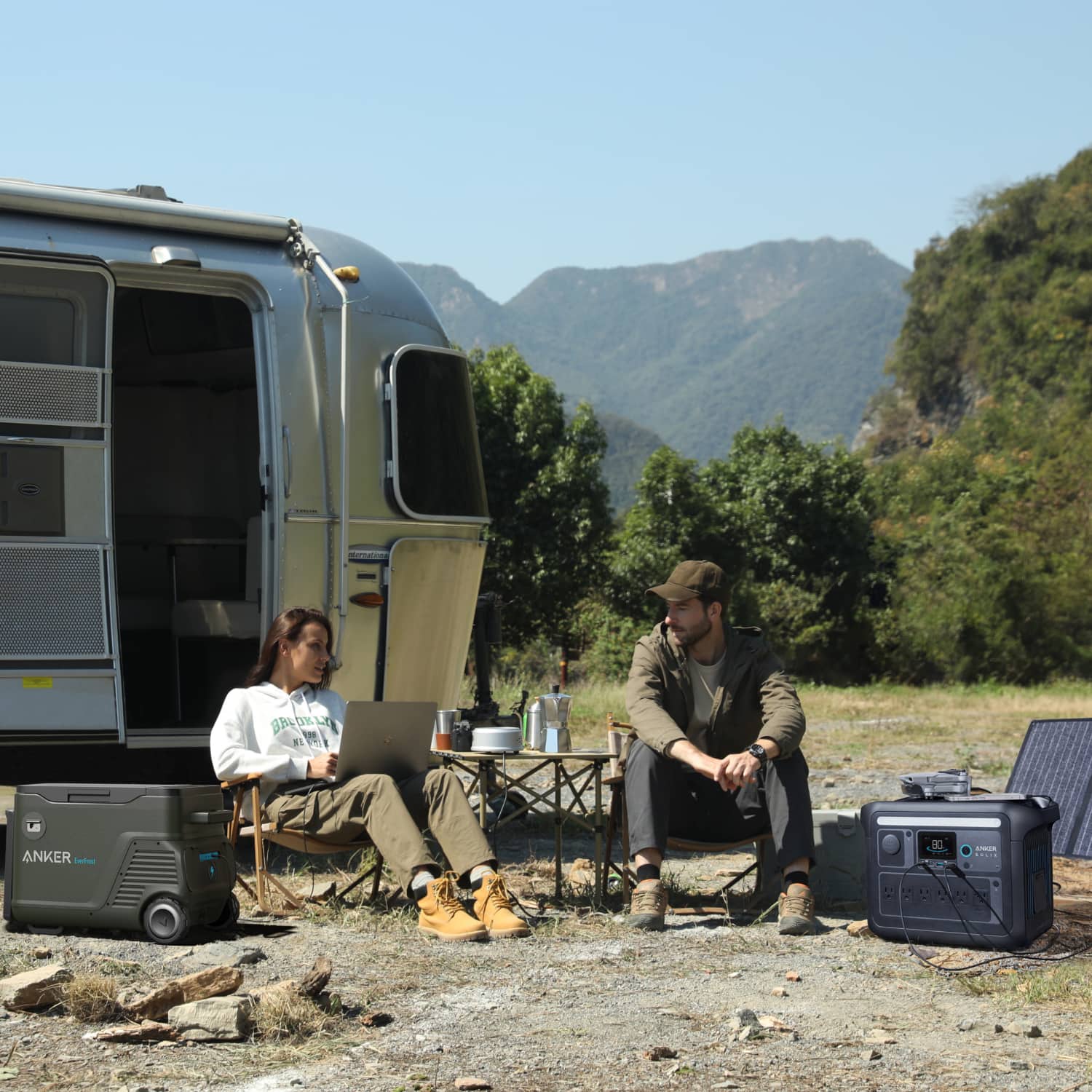 The text on the image reads: "BREDELO OK P W BANKER ENFOA BO AEN."