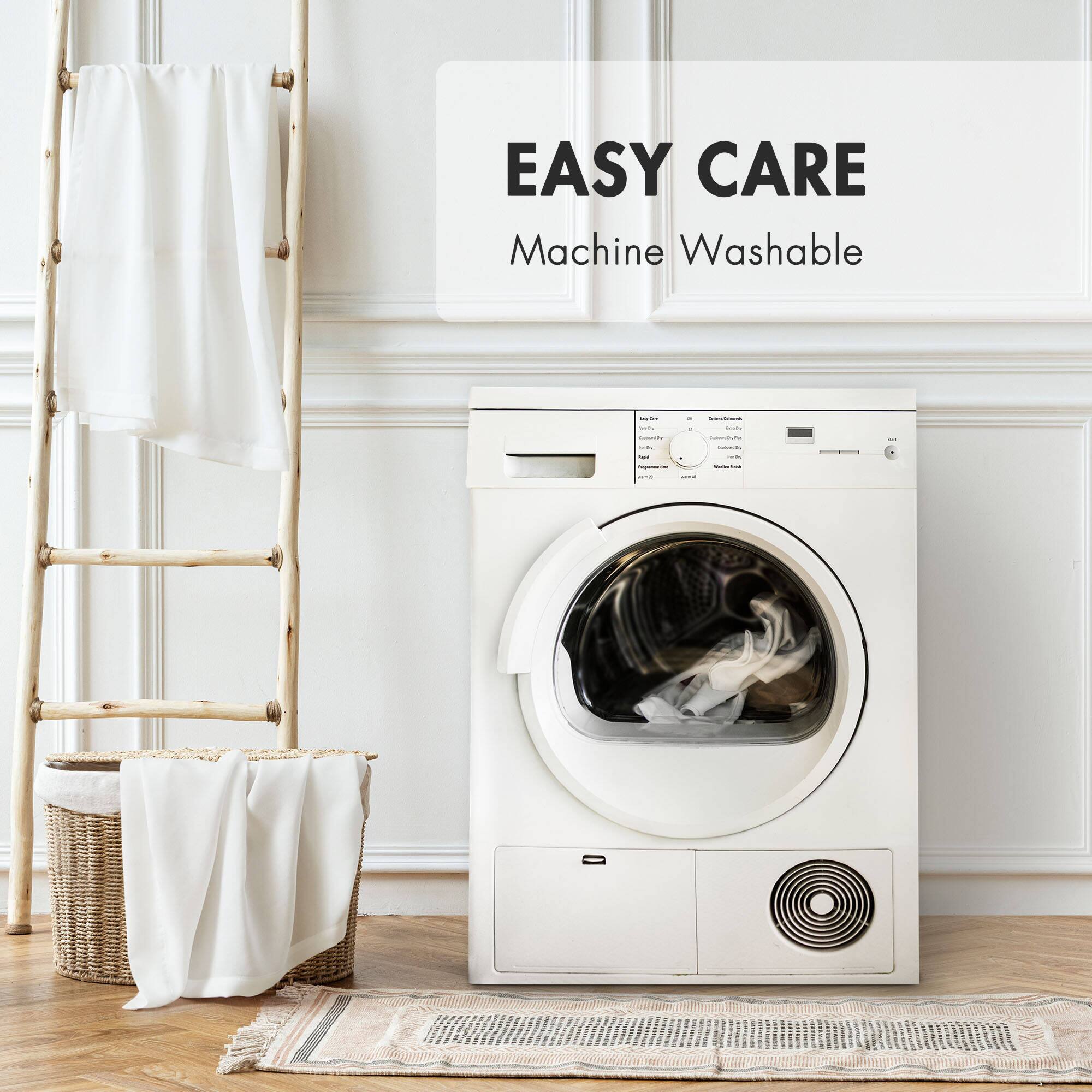 EASY CARE  
Machine Washable