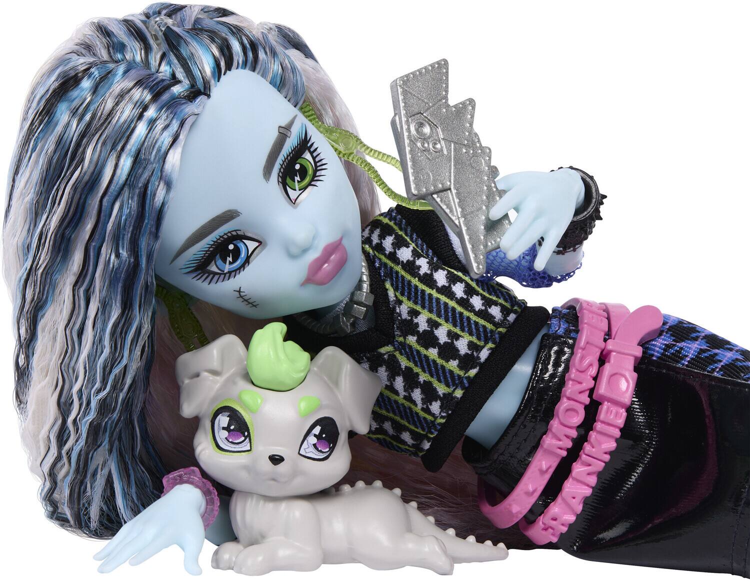 Alt View 3. Mattel - Mattel Collectible - Monster High Frankie Stein Doll with Pet Watzie   - COLLECTIBLES - Multicolor.
