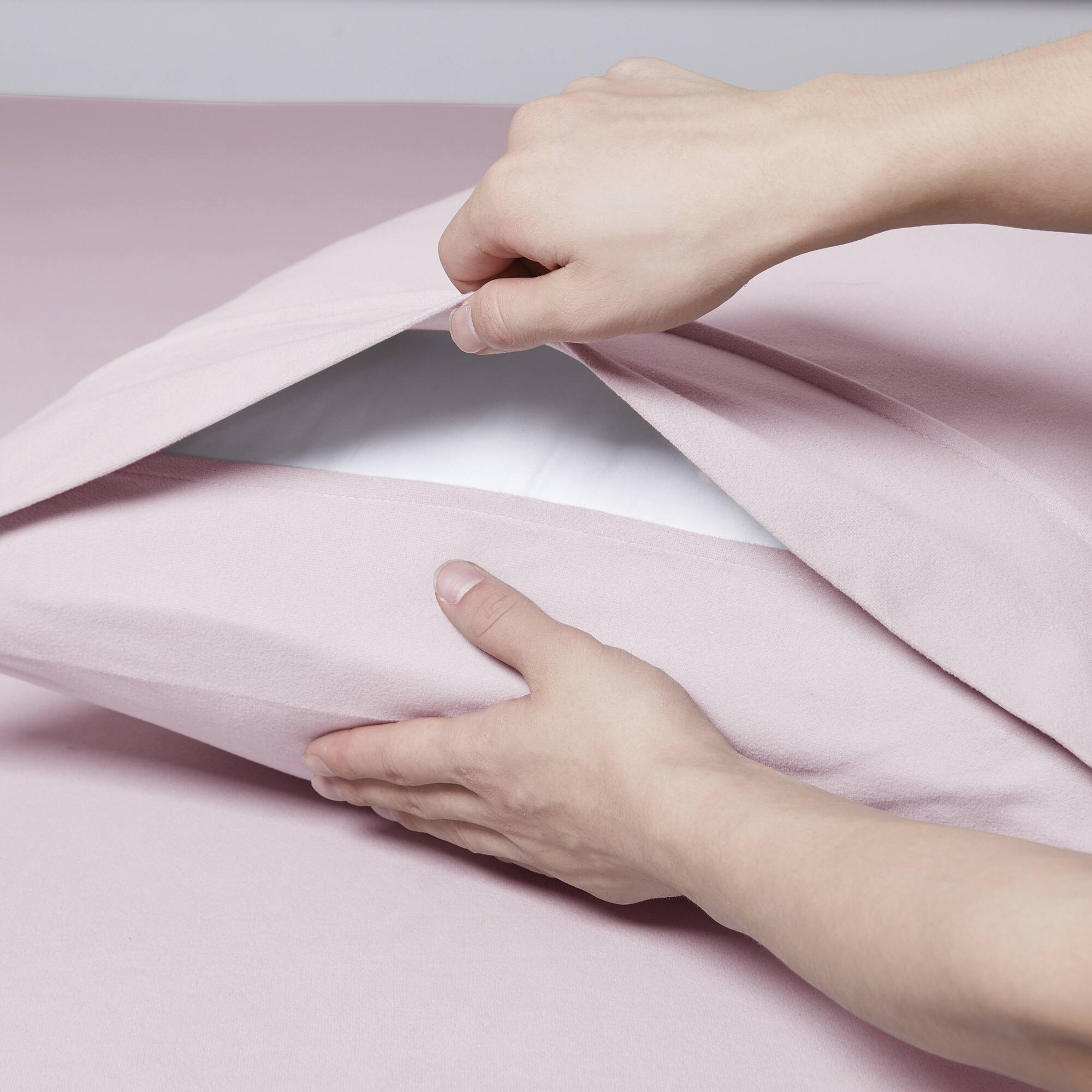 Angle. Sweet Home Collection - Solid Flannel Pillowcases (Set of 4), Ultra Soft, King - Pale Pink.