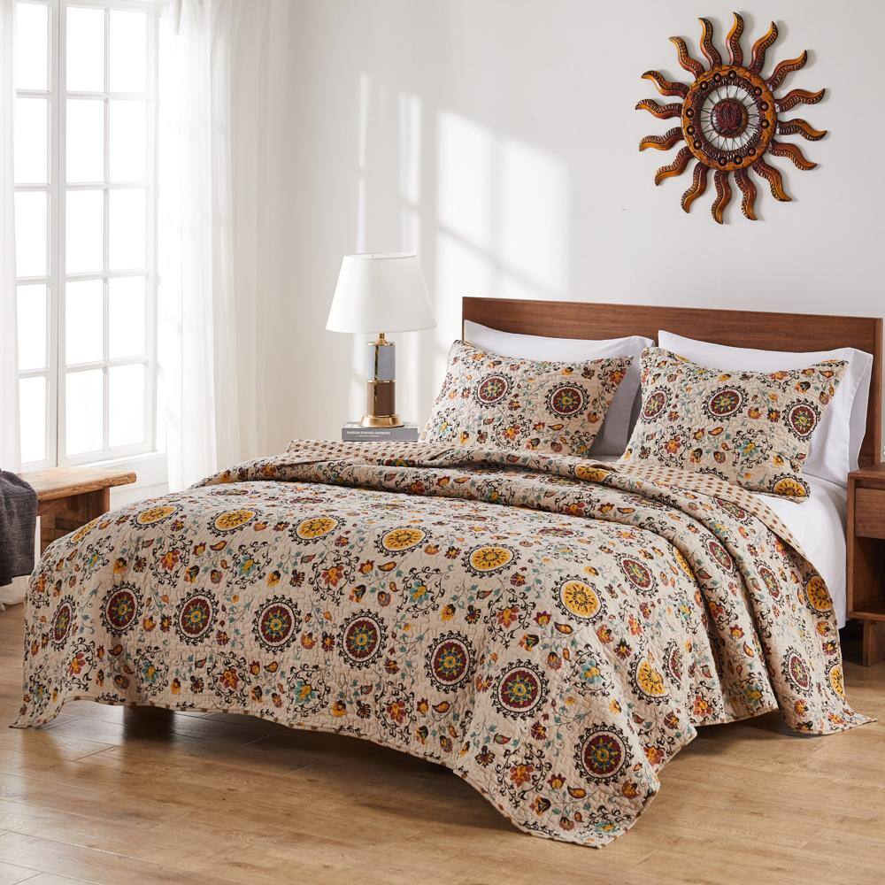 Alt View 1. Greenland Home Fashions - Greenland Home Fashion Andorra Quilt And Pillow Sham Set - 3 - Piece - Full/Queen 90x90", Multi - Multi.