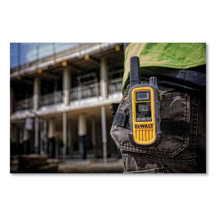 Dewalt 1DXFRS800 SV1 2 W 22 Channels Two Way Radios, 2 Radios Black ...
