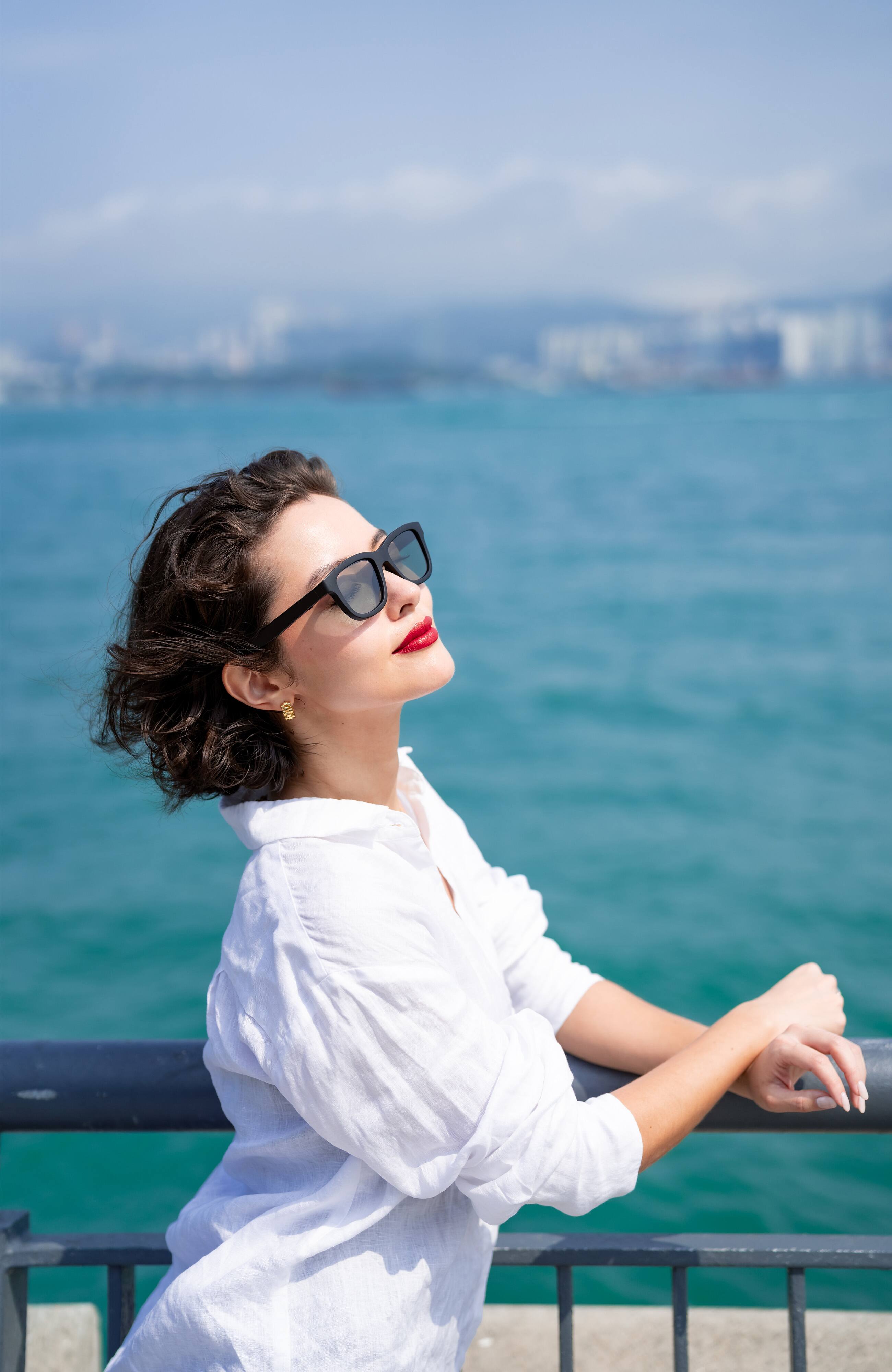 Alt View 6. Chamelo - Lifestyle Dusk Classic Button - Black frame | Smoke lenses.