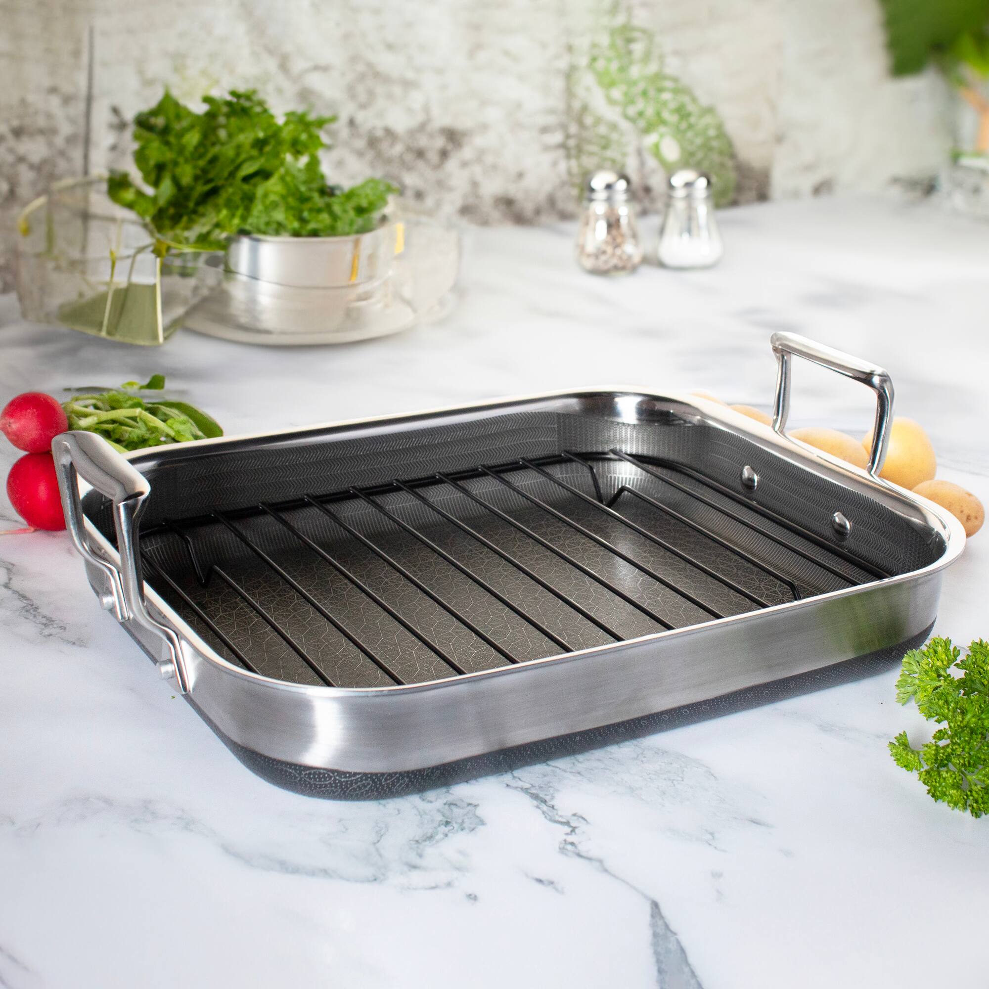 Alt View 1. Livwell Brands - DiamondClad™ 14-inch Hybrid Nonstick Stainless Steel Roasting Pan with Basket, Dishwasher Safe, PFOA-free – Silver/Black - Silver/Black.