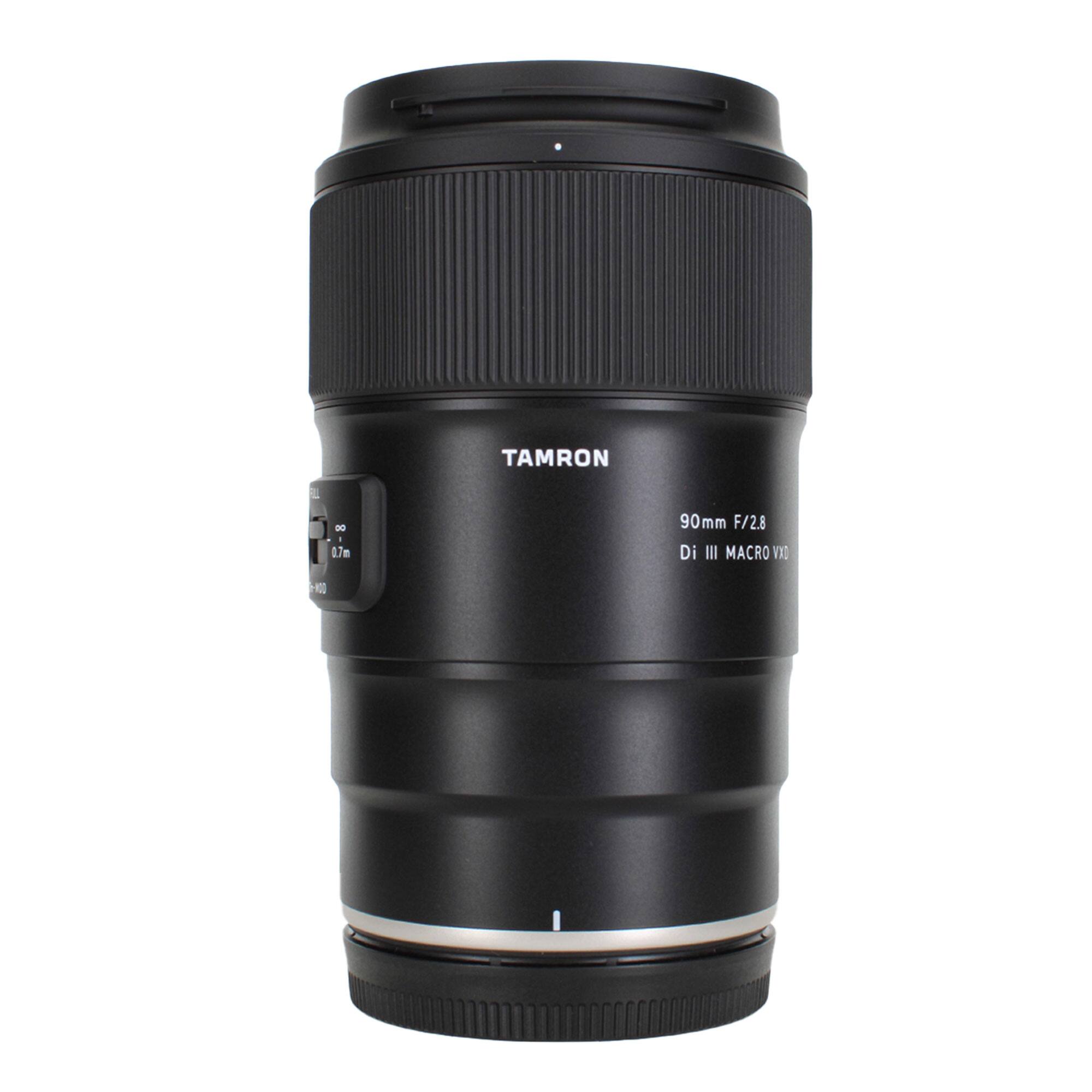TAMRON  
90mm F/2.8  
Di III MACRO VXD  
0.7m  
H00