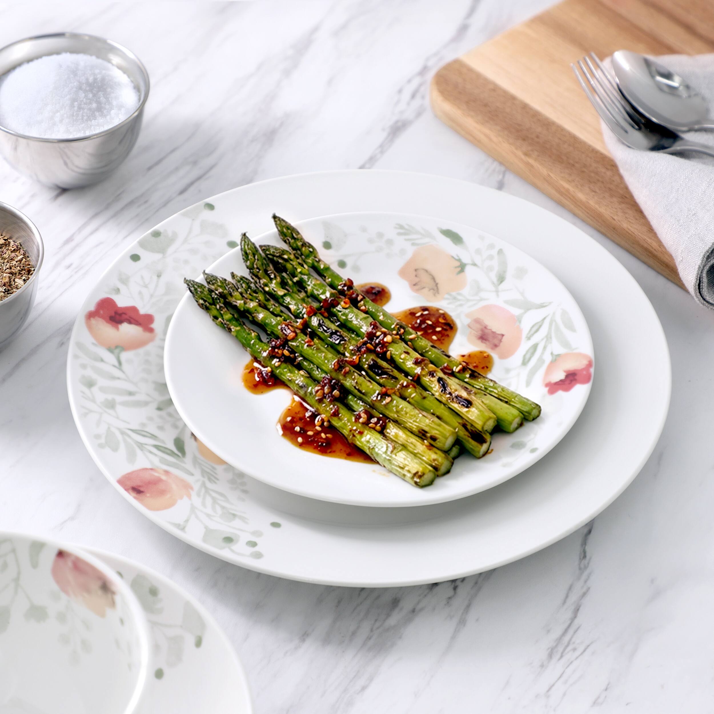Alt View 2. Elama - Elama Poppy 24 Piece Porcelain Double Bowl Dinnerware Set, Service for 6 - White and Orange.