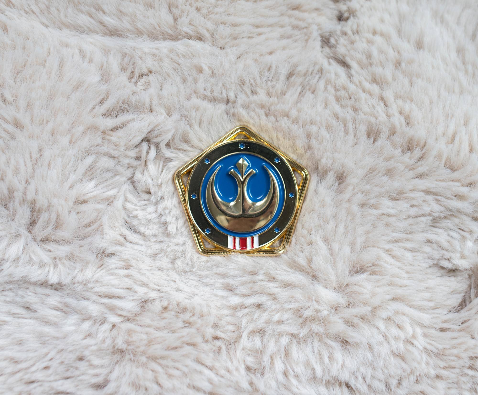 Alt View 3. SalesOne LLC - Star Wars: The Mandalorian New Republic Enamel Pin Badge With Magnetic Back - Blue.