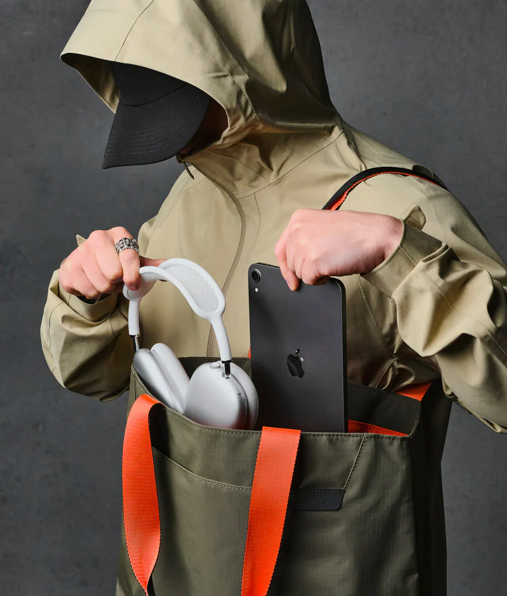 Back. ALPAKA - Elements Tote Bag 14.5L Weatherproof Foldable Travel Tote with Magnetic Closure - Green Axoflux 210D.