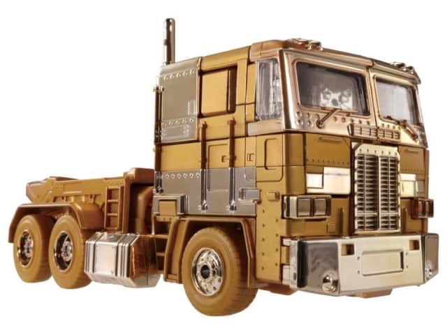 MP 10 Optimus Prime Convoy Golden Lagoon Exclusive Version