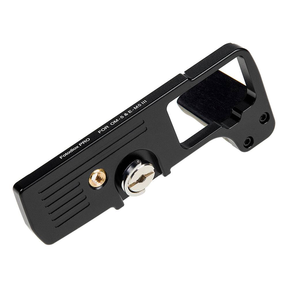 Fotodiox PRO  
FOR OM-5 & E-M5 III