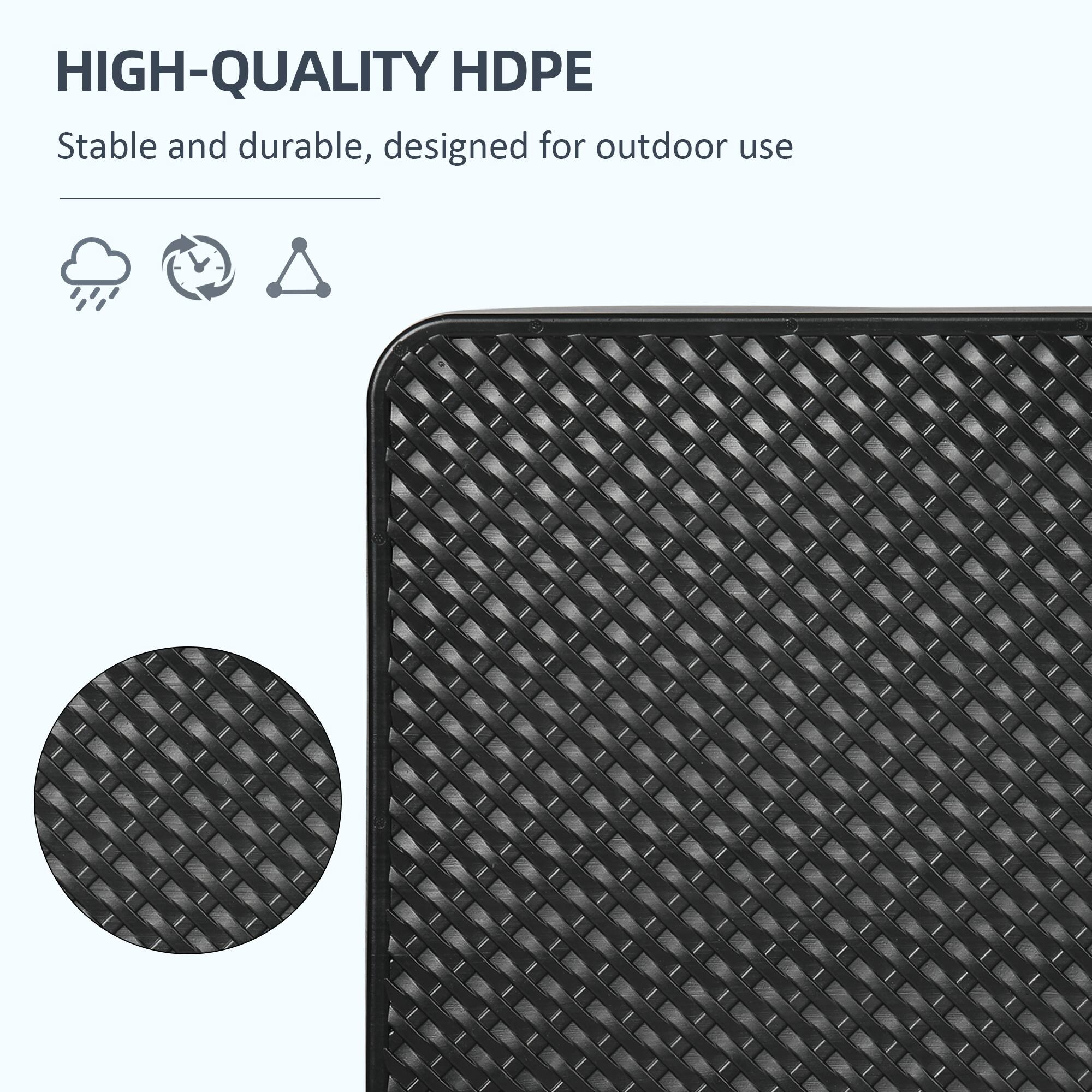 HIGH-QUALITY HDPE  
Stable and durable, designed for outdoor use