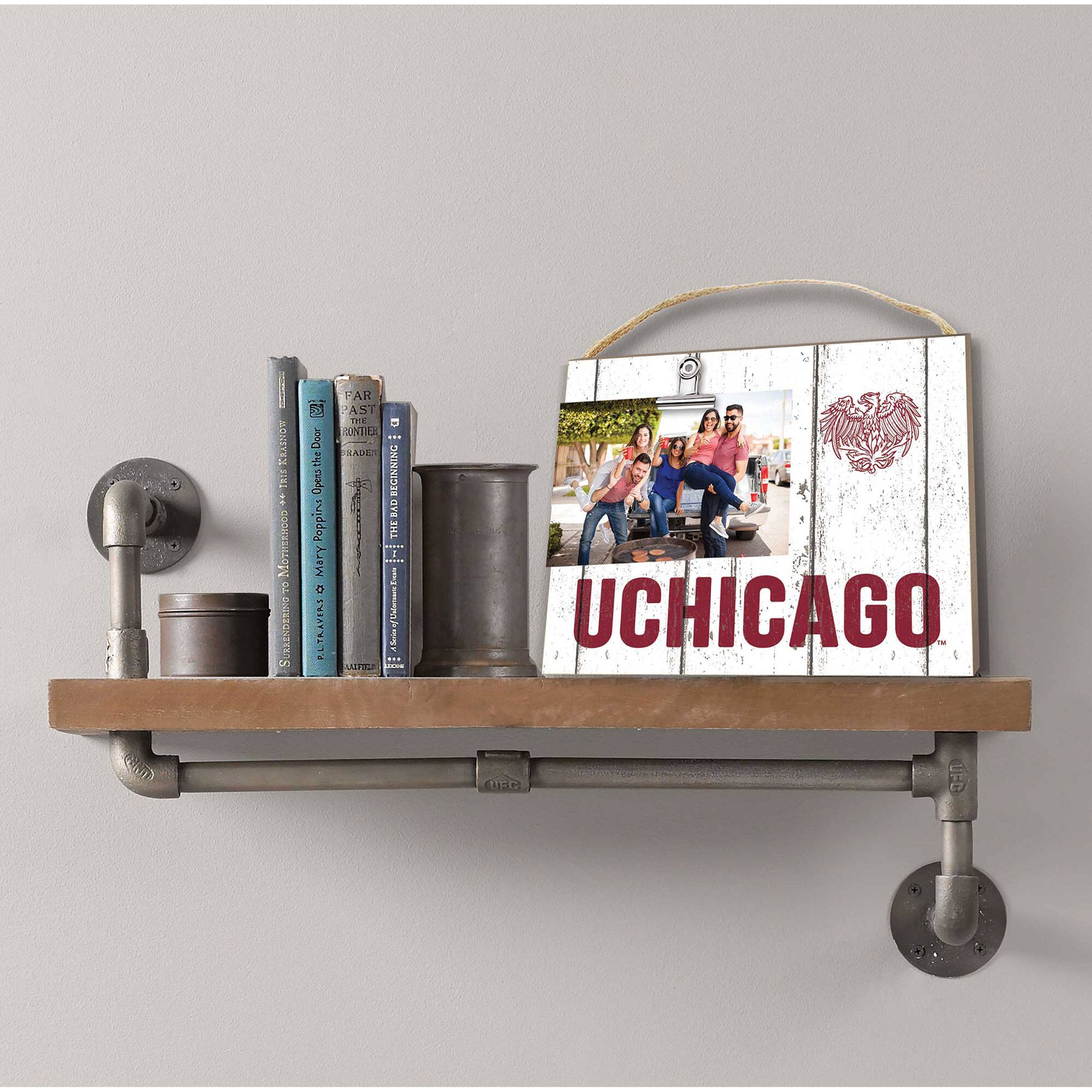 KRASHOT: AOTITERD 2 E0 d 2 Door tve Opens Pappir Mary a PL.TR.AVEAS AR AST A THE NTIC SAUE ECINMING BAD THE I I Y AdIS .. UCHICAGO UEC 6