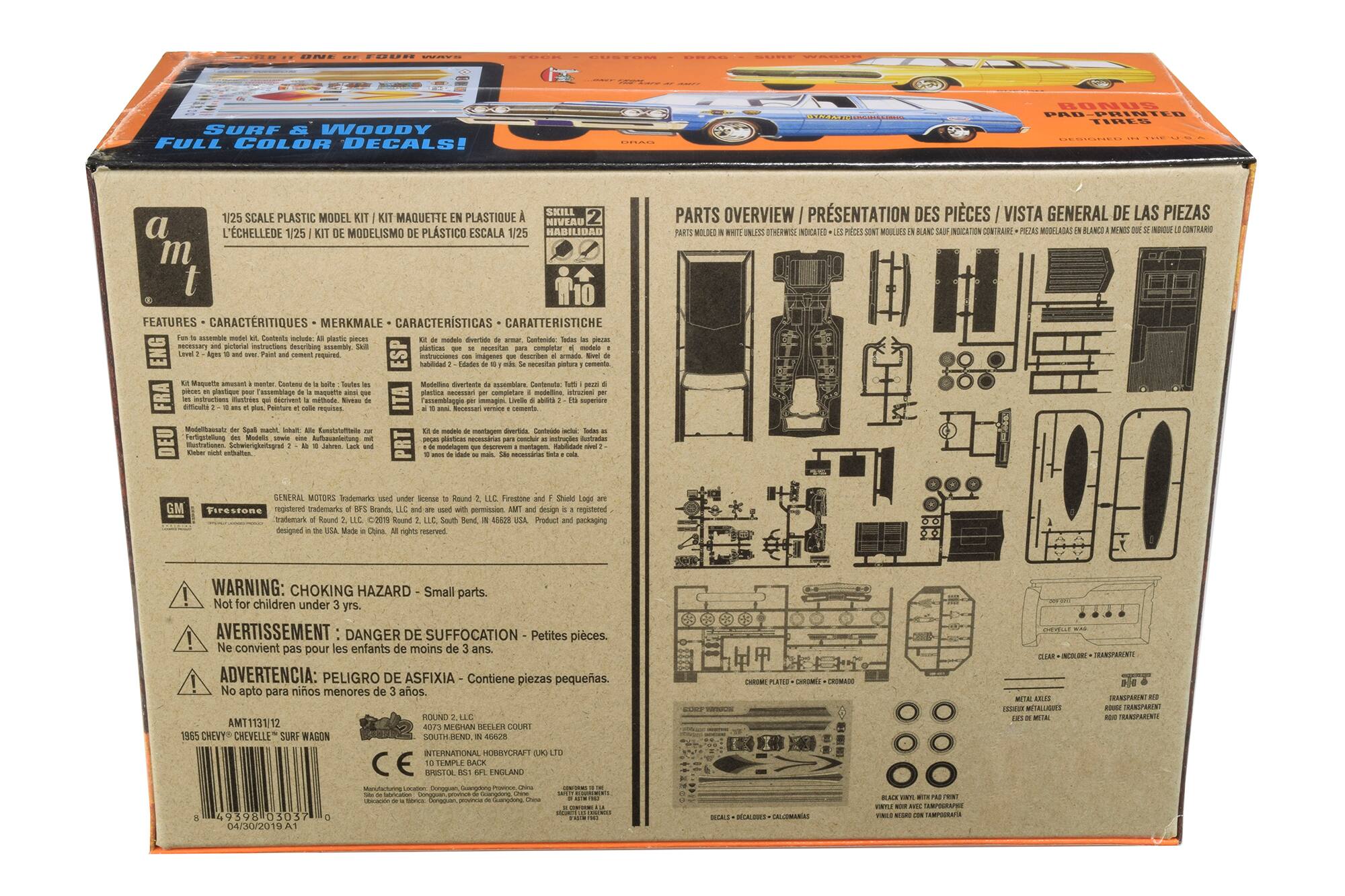 Sure, here is the corrected and grouped text from the image:

---

**SURF & WOODY FULL COLOR DECALS!**

**BONUS PAI PAI-PHINITH FIEI**

**SKILL 2/25 SCALE PLASTIC MODEL**

**MAQUETTE PLASTIQUE NIVEAU 2 à L'ÉCHELLE DE 1/25**

**MODELISMO PLÁSTICO ESCALA 1/25 HABILIDAD**

**FEATURES / CARACTÉRISTIQUES / MERKMALE / CARACTERÍSTICAS / CARATTERISTICHE**

- For ages 8 and up. Point and assemble. No paint required. Easy to build. Includes decals.
- Kit maquette amusant à monter. Contient des pièces. Toutes les instructions illustrées. Niveau de difficulté 2 à 5. Peut être peint. Peut être peint.
- Model kits for ages 8 and up. Point and assemble. No paint required. Easy to build. Includes decals.
- Kit de maqueta divertida. Contiene todas las piezas. Instrucciones completas. Nivel de dificultad