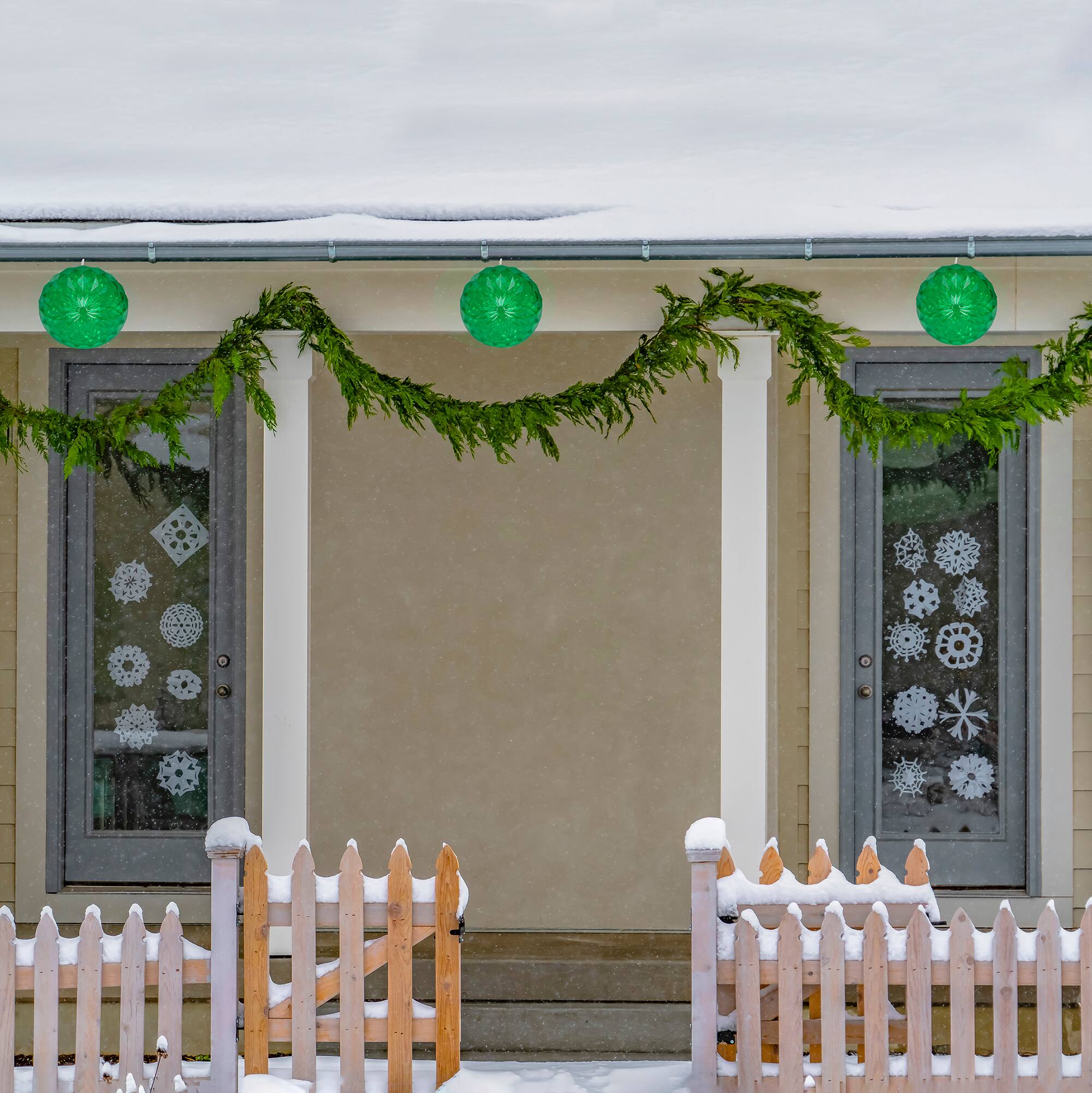 Alt View 2. Northlight - LED Lighted Crystal Sphere Outdoor Christmas Decoration - 6" - Green - Green.