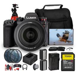 Panasonic - LUMIX S1 IIE Mirrorless Camera With 24-105mm f/4 Lens Bundle