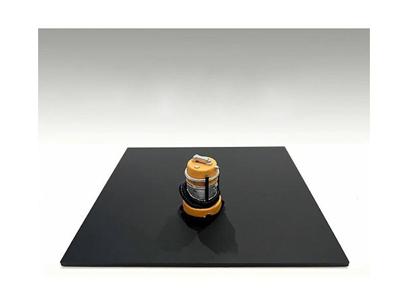 Left. American Diorama - "Detail Masters" Figure 6 (Wet/Dry Vac) for 1/24 Scale Models by American Diorama - Multi.