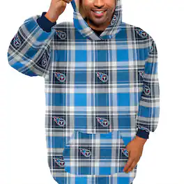 Pegasus - Tennessee Titans Plaid Logo Box Bloncho with Sherpa Inside - Multicolor
