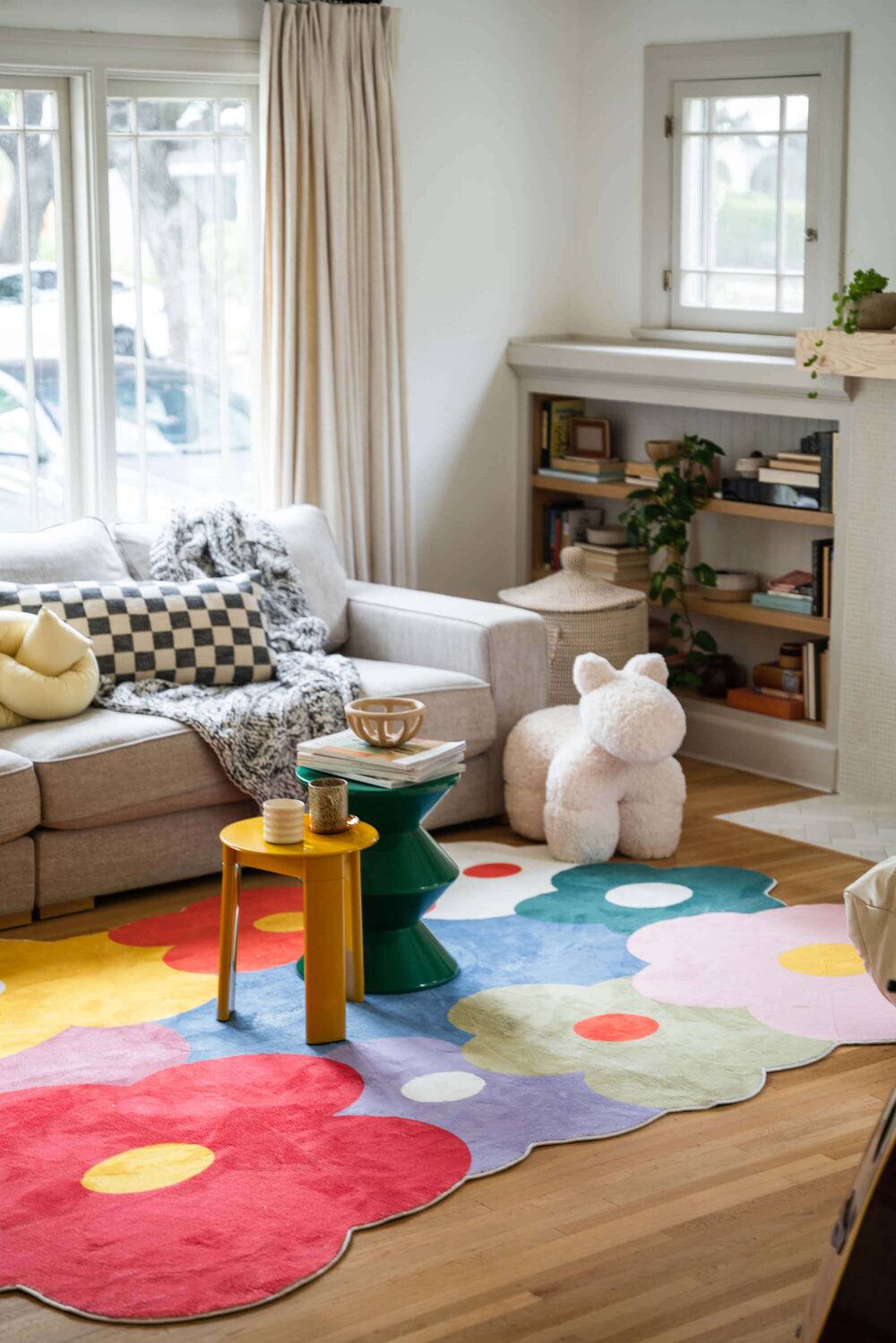 Back. Lanyspace - Lany Space Funky Flowers Rug - Multicolor.