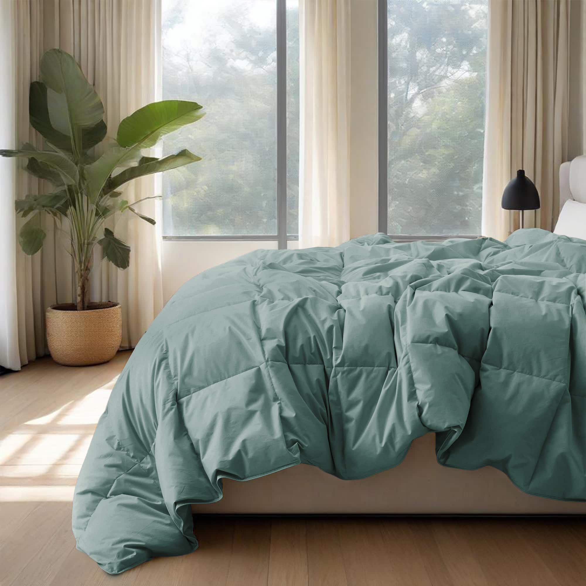 Front. Puredown - Puredown Luxurious 300TC 100% Organic Cotton Down Feather Fiber Comforter, Green, Full/Queen - Green.