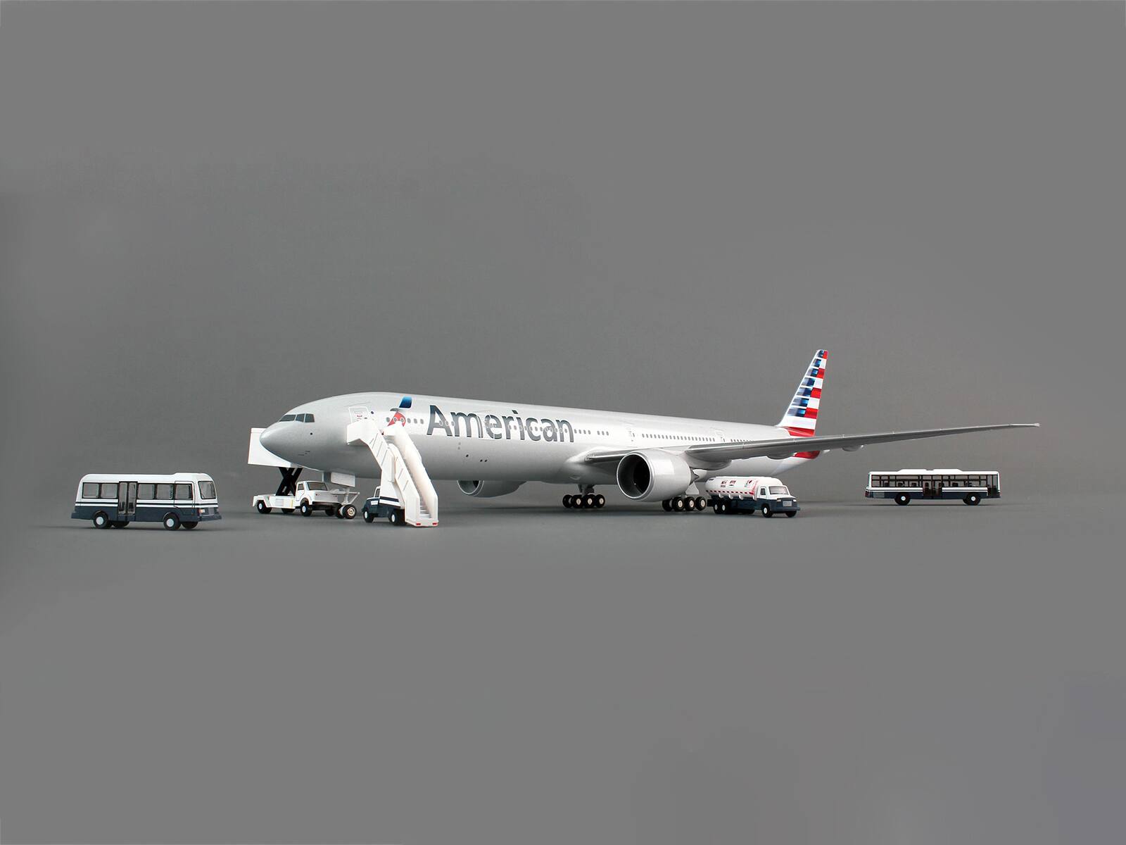 Left. GeminiJets - Airport Service Vehicles Set of 5 pieces "Gemini 200" Series Diecast Models by GeminiJets - Multi.