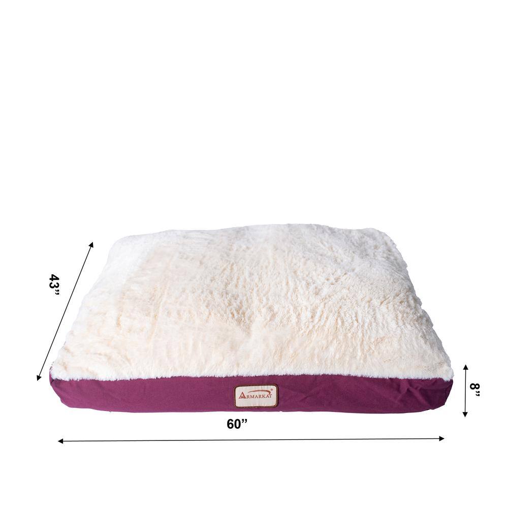 43" x 60" x 8" ARMARKAT