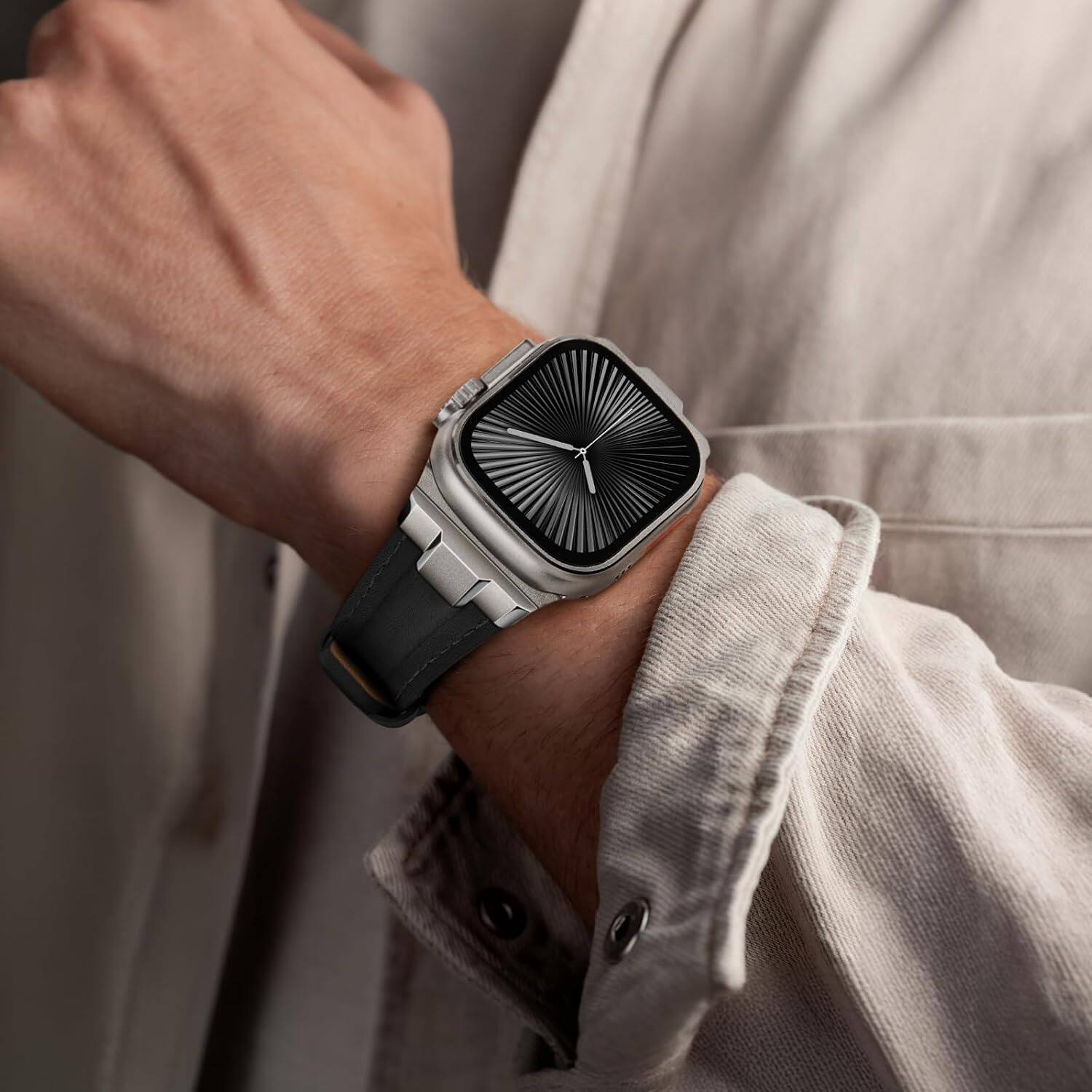 Titanium/Classic Black