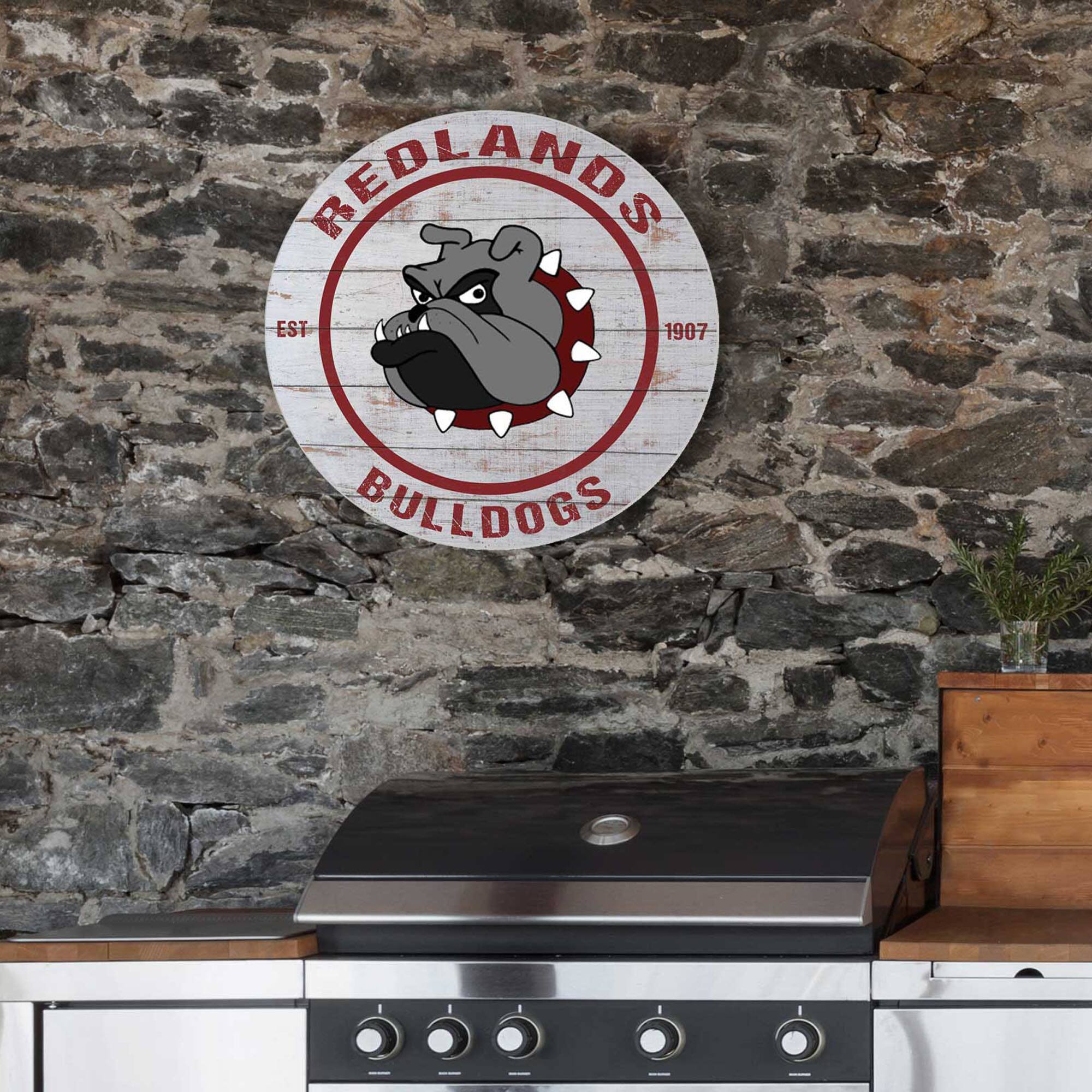 REDLANDS  
EST 1907  
BULLDOGS