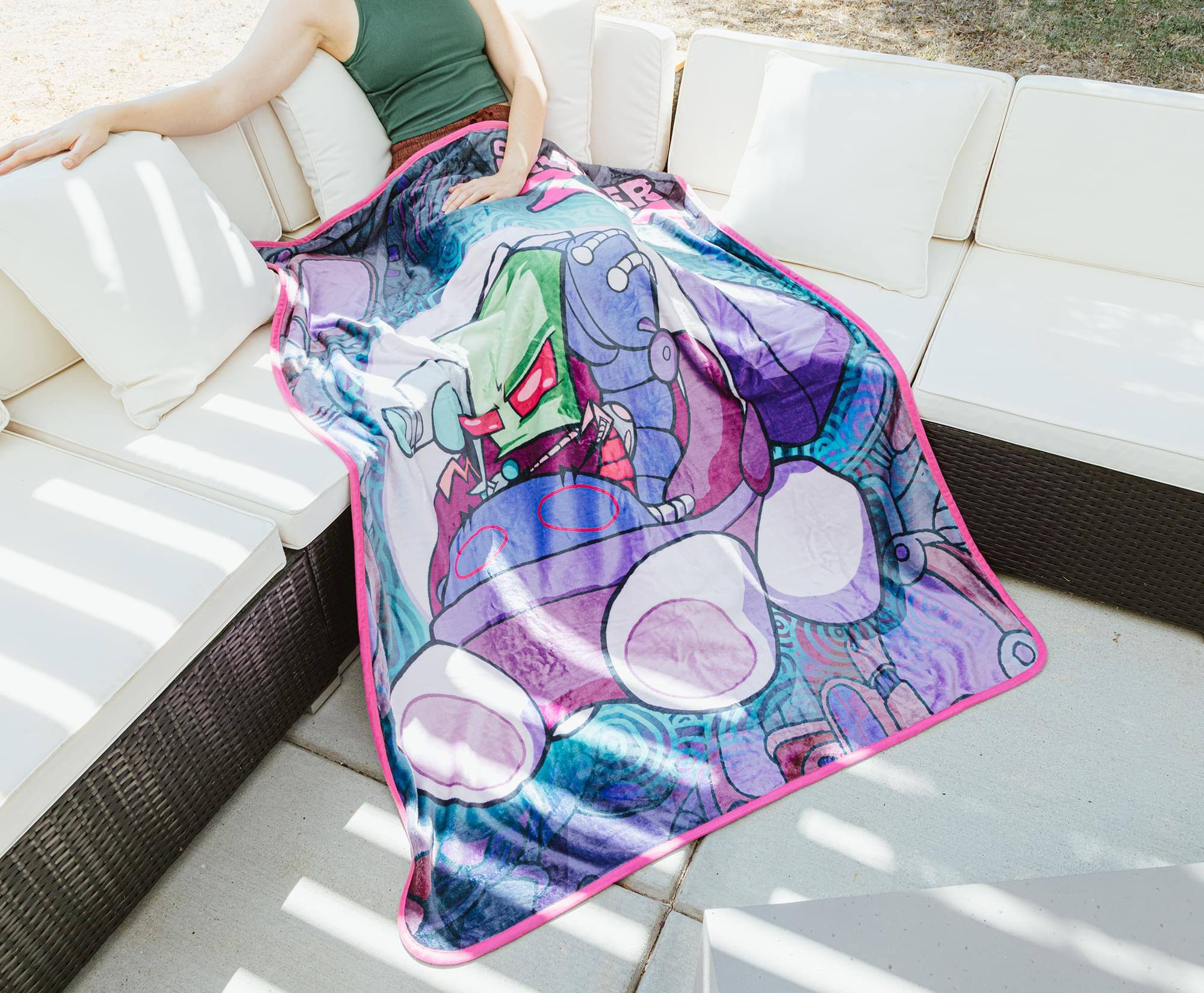 Alt View 2. Silver Buffalo - Invader Zim Spaceship Fleece Throw Blanket | 45 x 60 Inches - Purple.