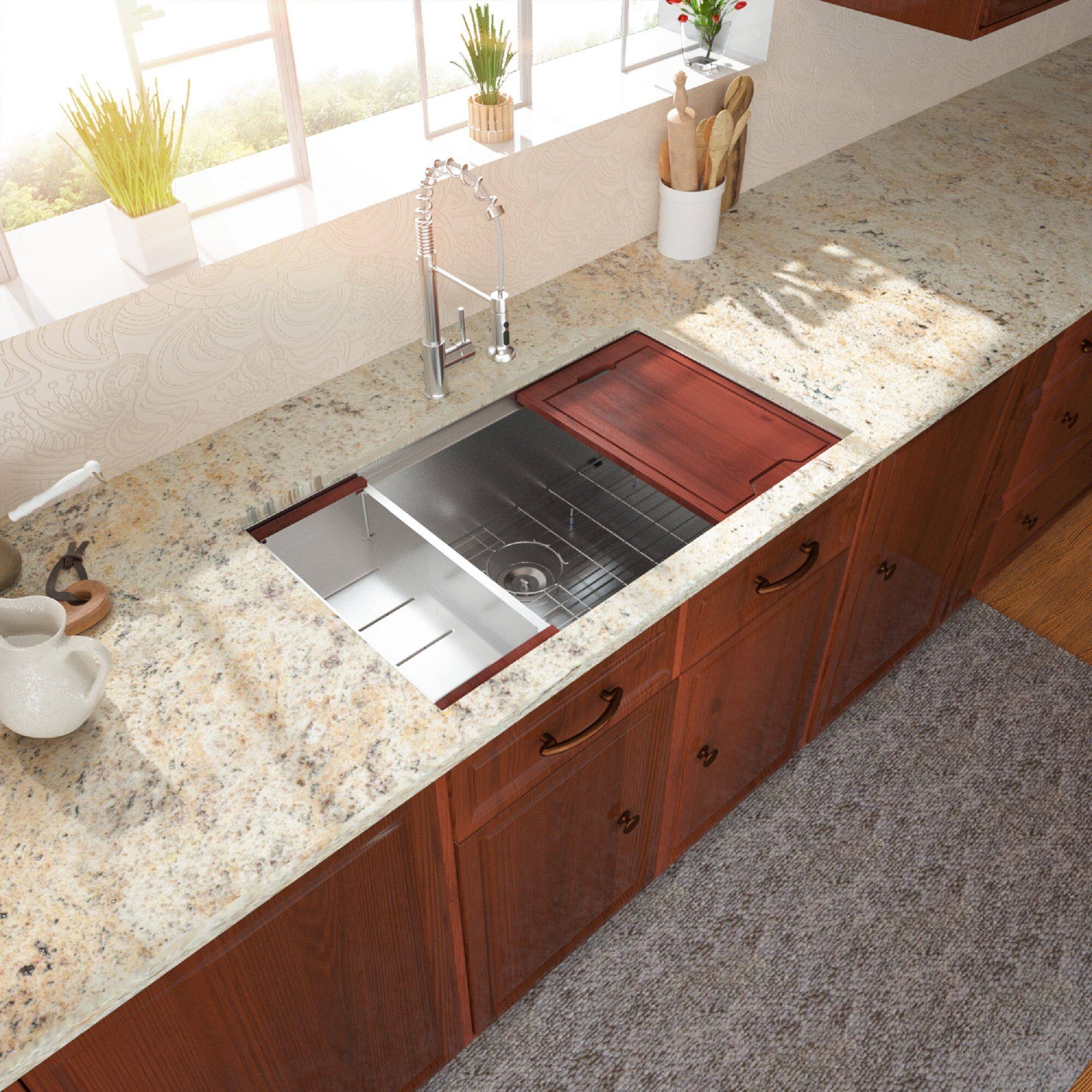 Left. Lordear - 33"x19"x 10" Single Bowl Undermount Workstation 16 Gauge Stainless Steel Kitchen Sink - Stainless steel.