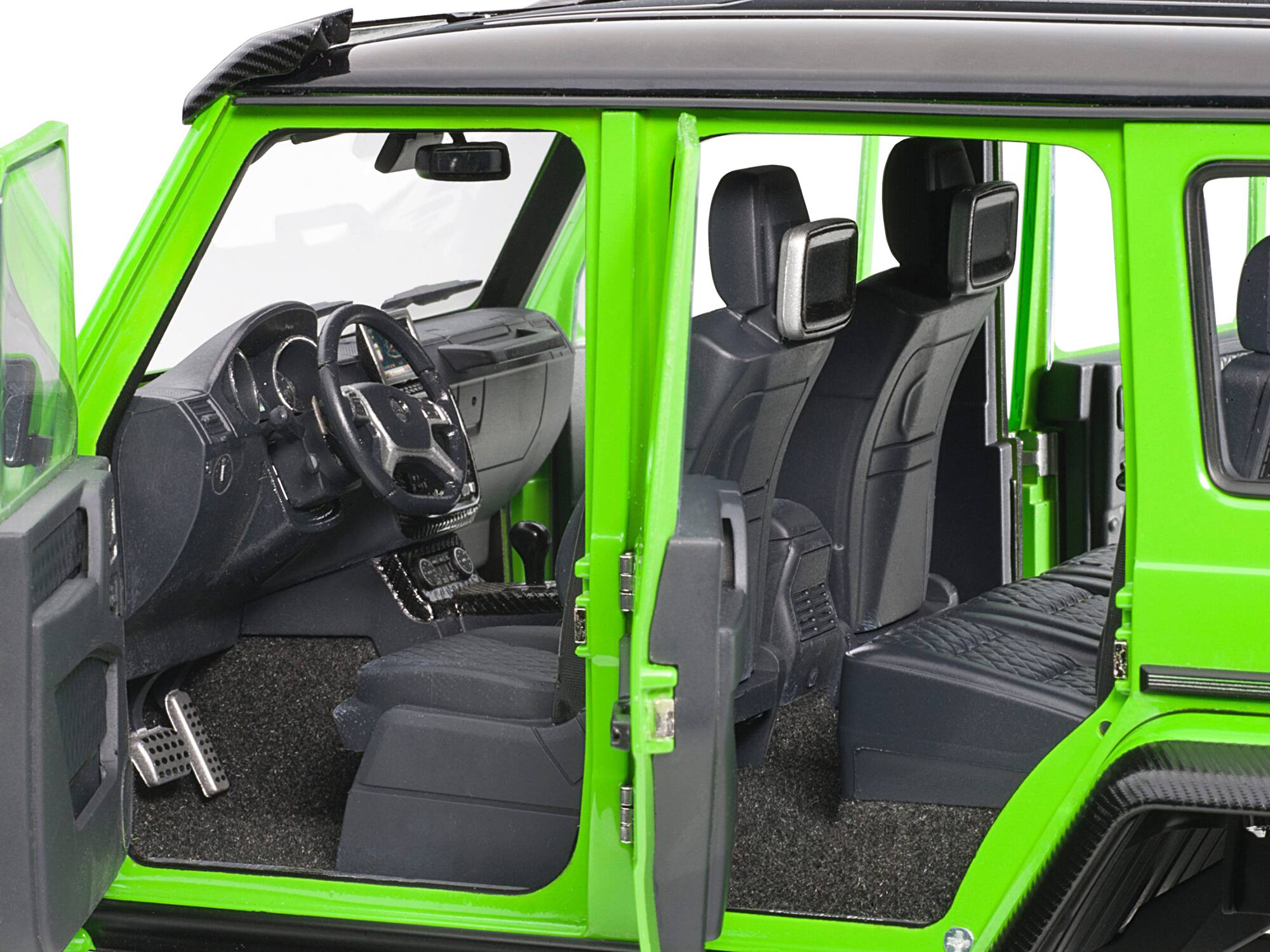 Left. Autoart - Mercedes Benz G500 4X4 2 Alien Green 1/18 Model Car by Autoart - Alien Green.