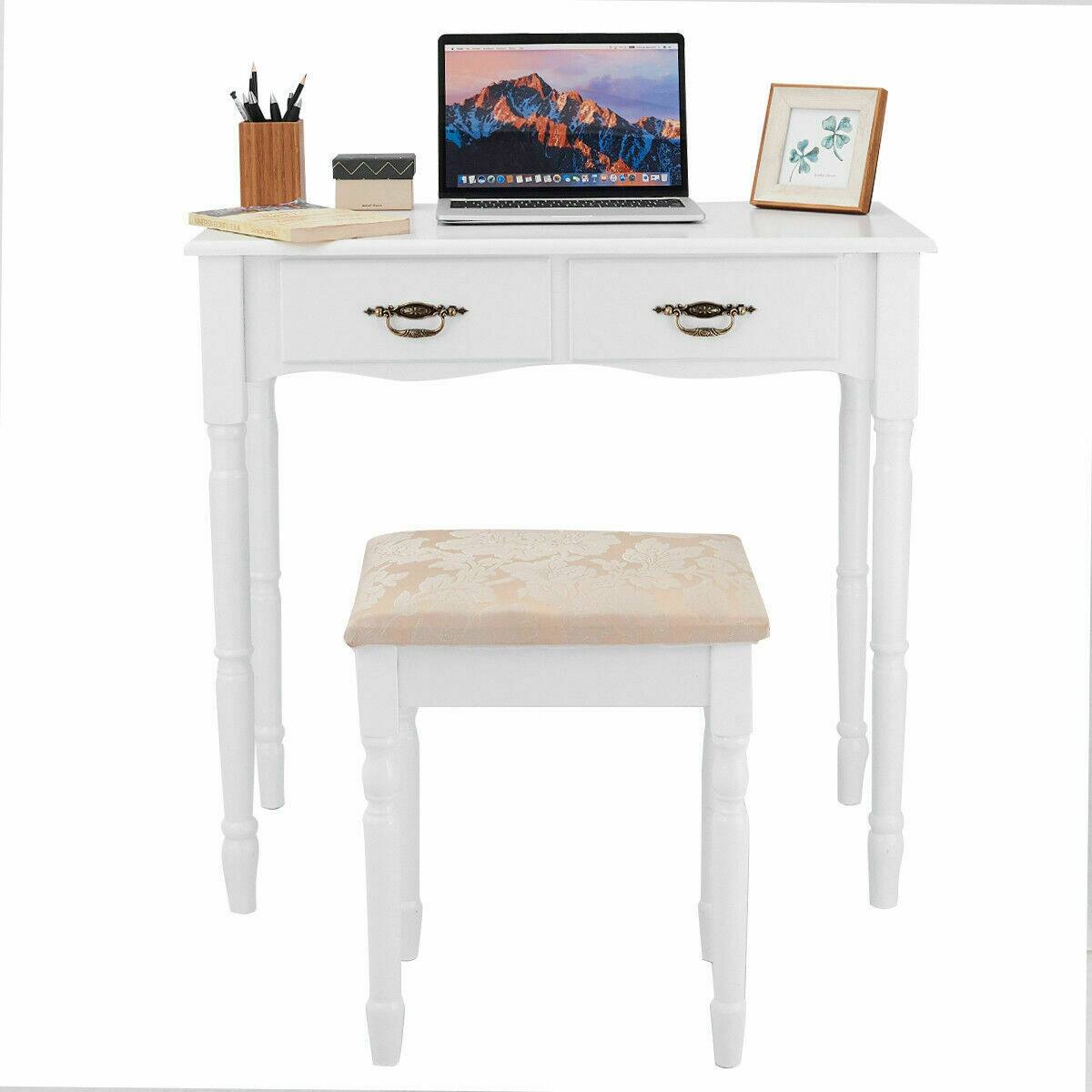 The text in the image is:

"17a SO 012."

This appears to be a code or reference number. There is no additional text to correct or group.