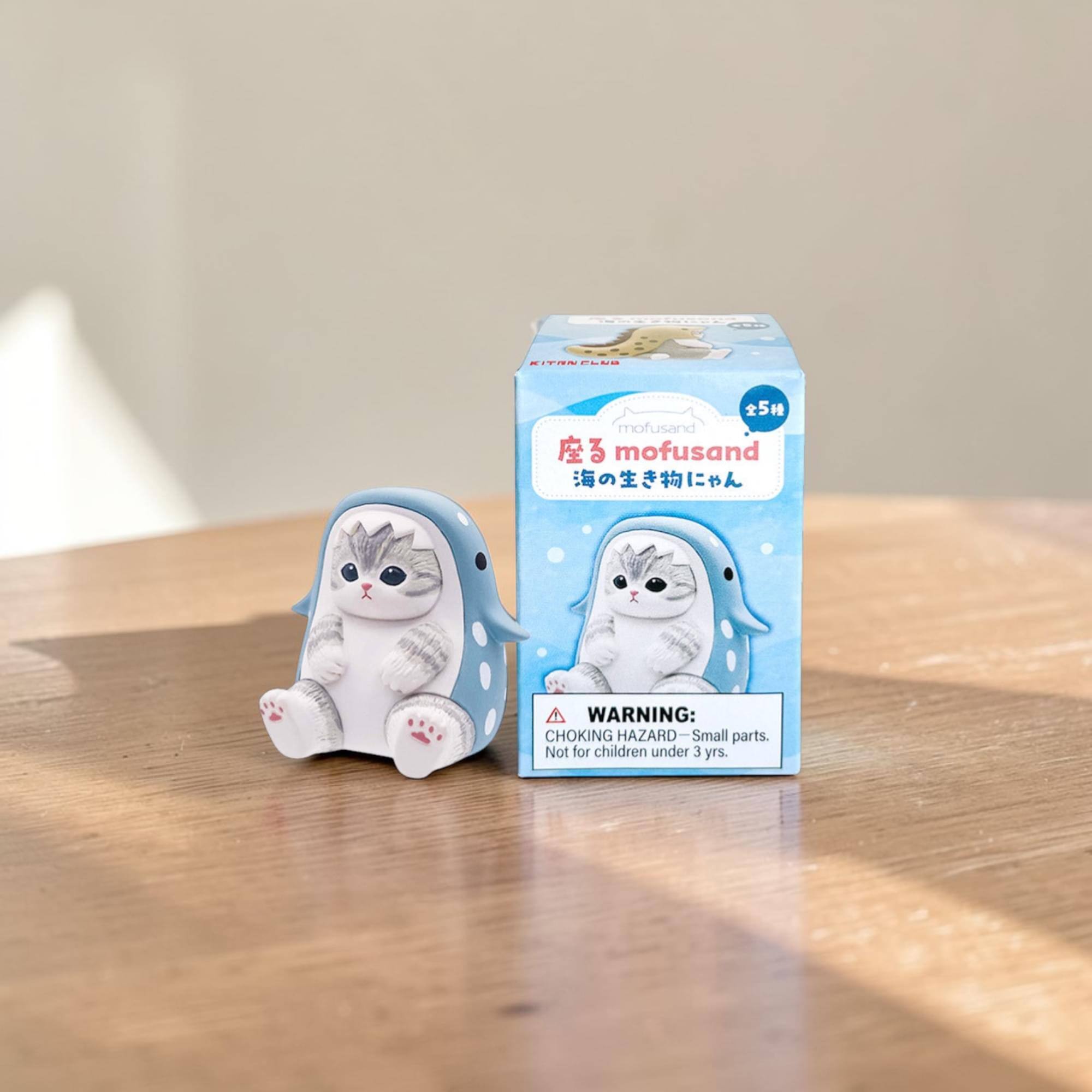 RITONCEES 5 mofusand  
WARNING: CHOKING HAZARD - Small parts. Not for children under 3 yrs.