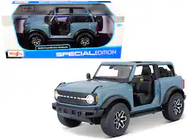 2021 Ford Bronco Badlands Blue "Special Edition" 1/18 Diecast Model Car by Maisto
