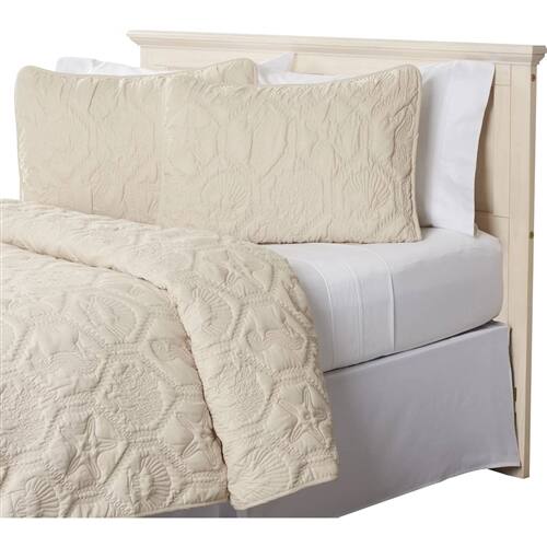 Left. Hivvago - Queen Coastal Beach Starfish Seashells Seahorse Sand Tan 3-Piece Quilt Set - Sand Tan.