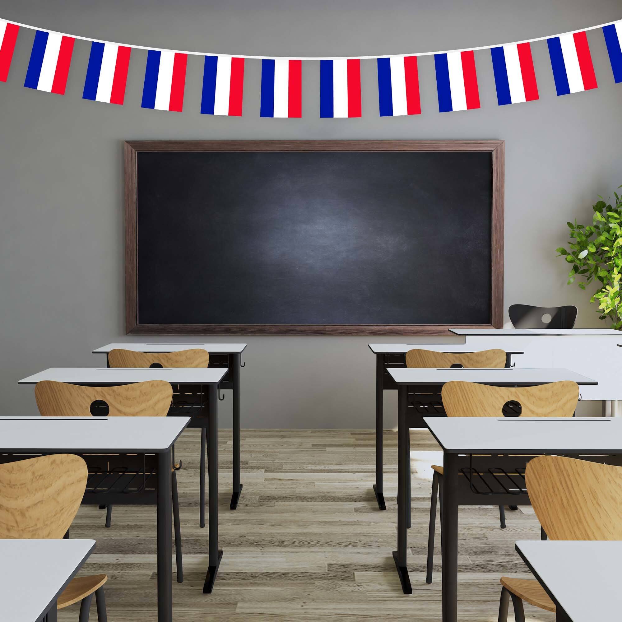Back. G128 - Netherlands Flag Bunting Banner — 33 ft String with 38 Mini Flags (8.2 x 5.5 in, 150D Polyester). - Assorted Colors.