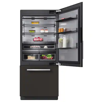 Front. Miele - KFMC 3642 R 36" 20.2 Cubic Feet Bottom Mount MasterCool Fridge-Freezer - Panel Ready.