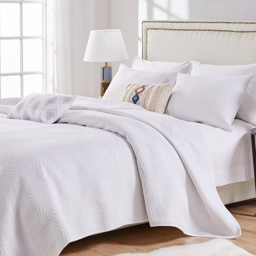 Front. Barefoot Bungalow - Barefoot Bungalow Parker Comforter Bedding Set 3-Piece Pre-Washed Extra Comfort Full/Queen, White - White.
