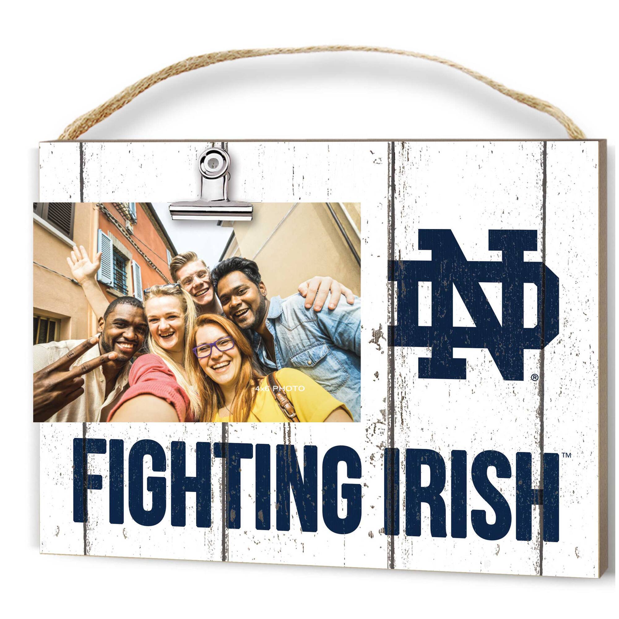 N 4x6 PHOTO FIGHTING IRISH