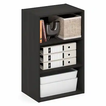 INNENARCHITEKTUR
INNENARCHITEKTUR
INNENARCHITEKTUR