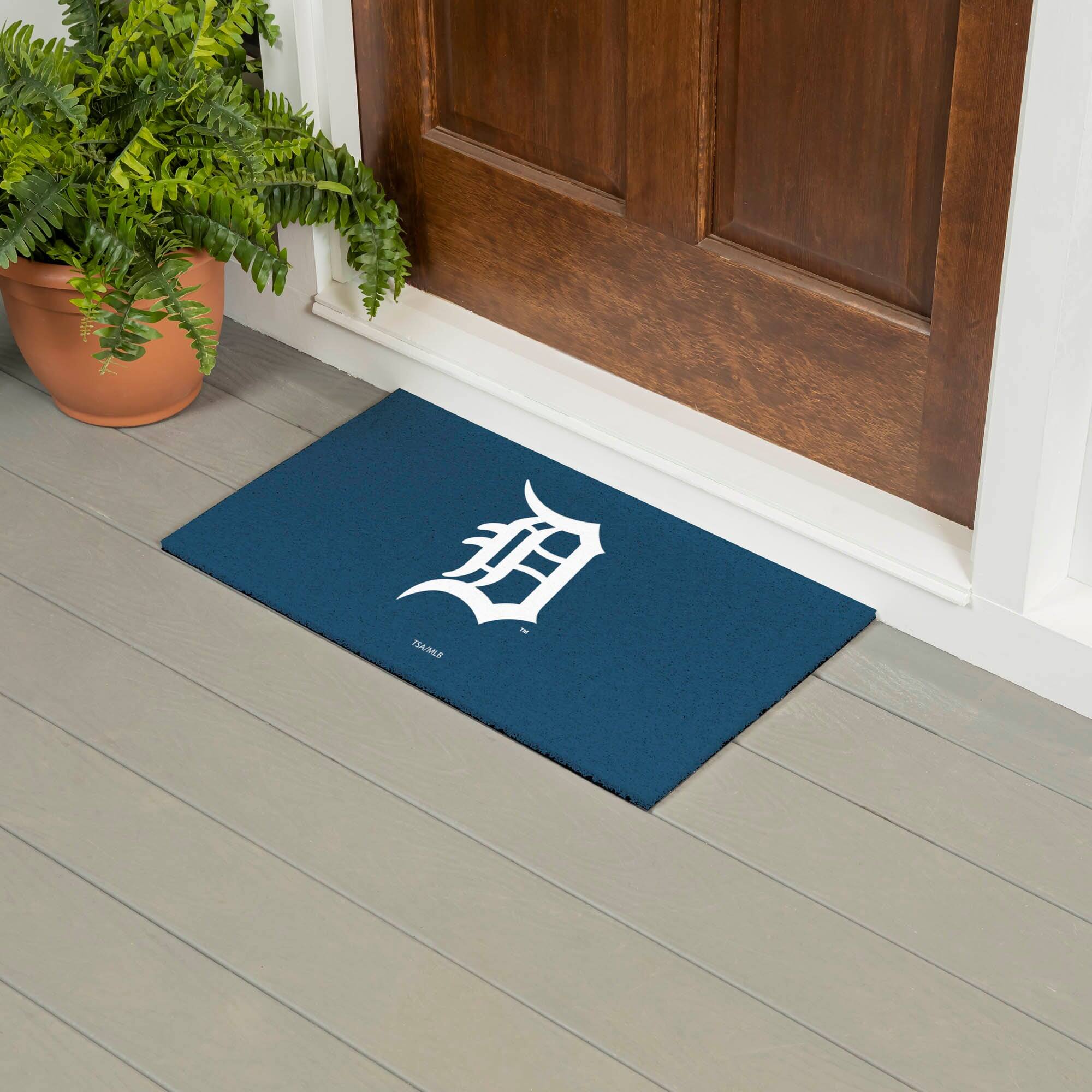 Alt View 1. Evergreen Enterprises - Detroit Tigers 28" x 16" Logo Indoor/Outdoor Trapper Mat - Multicolor.